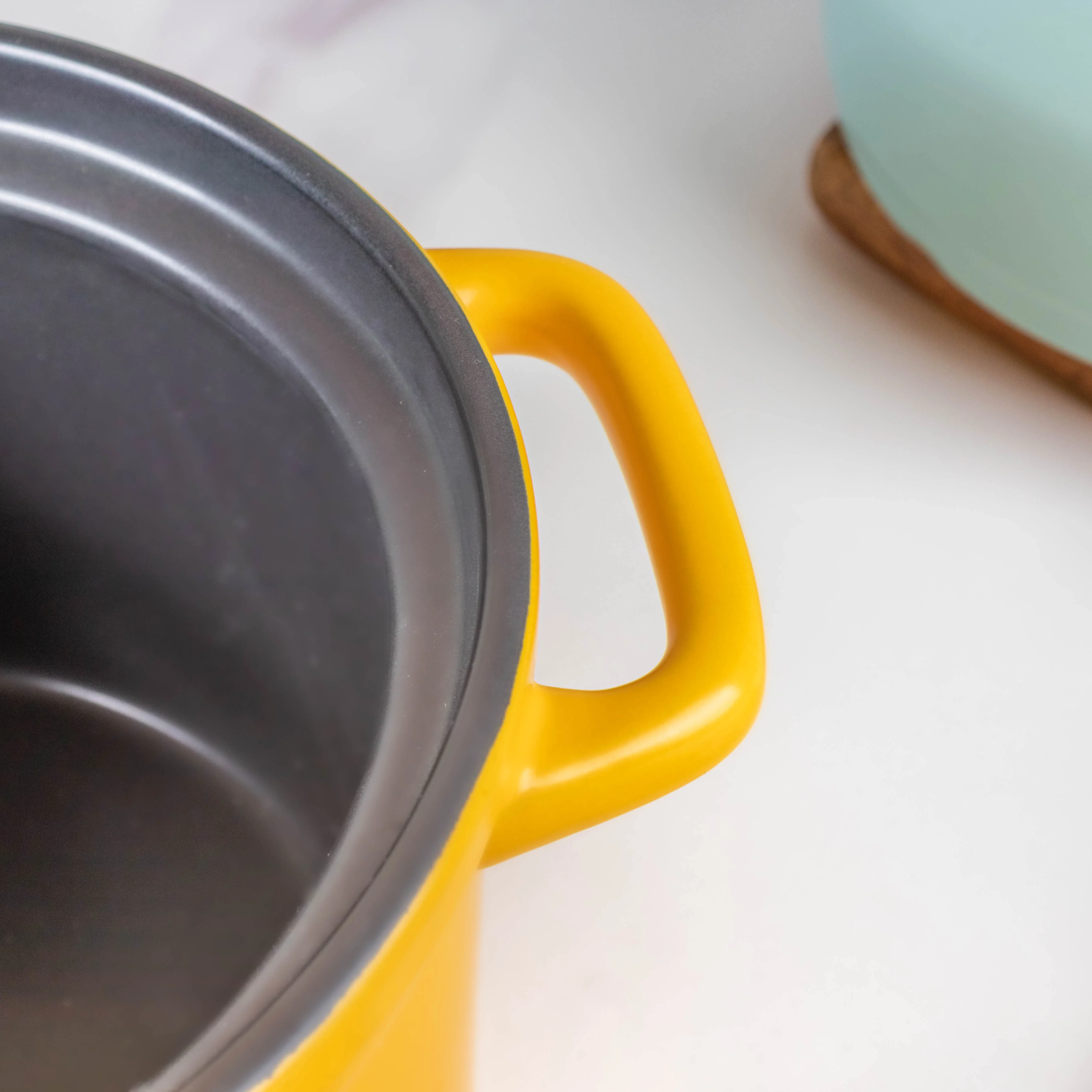Tall Cooking Pot With Lid - Image 14