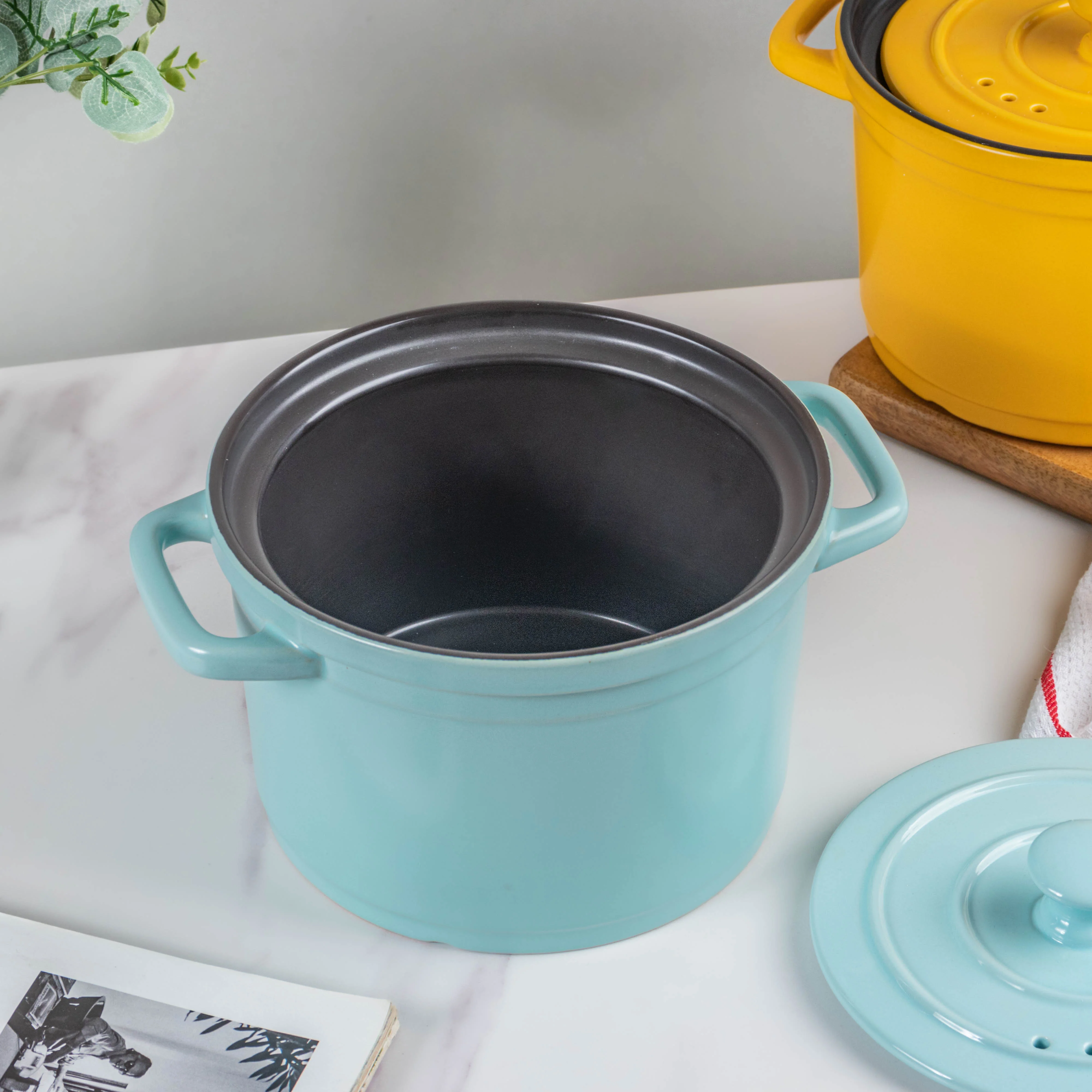 Tall Cooking Pot With Lid - Image 7