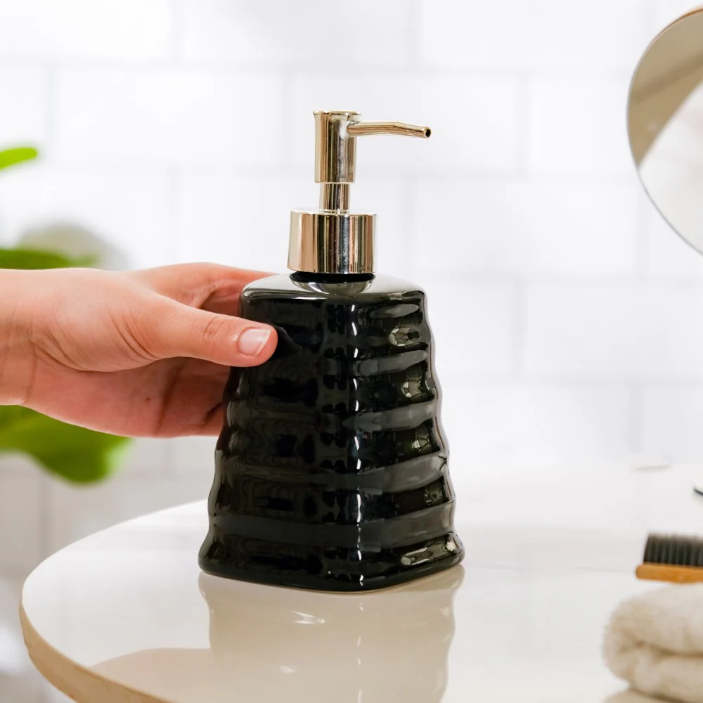 Abstract Ceramic Dispenser With Nozzle Black 7 Inch - Image 2
