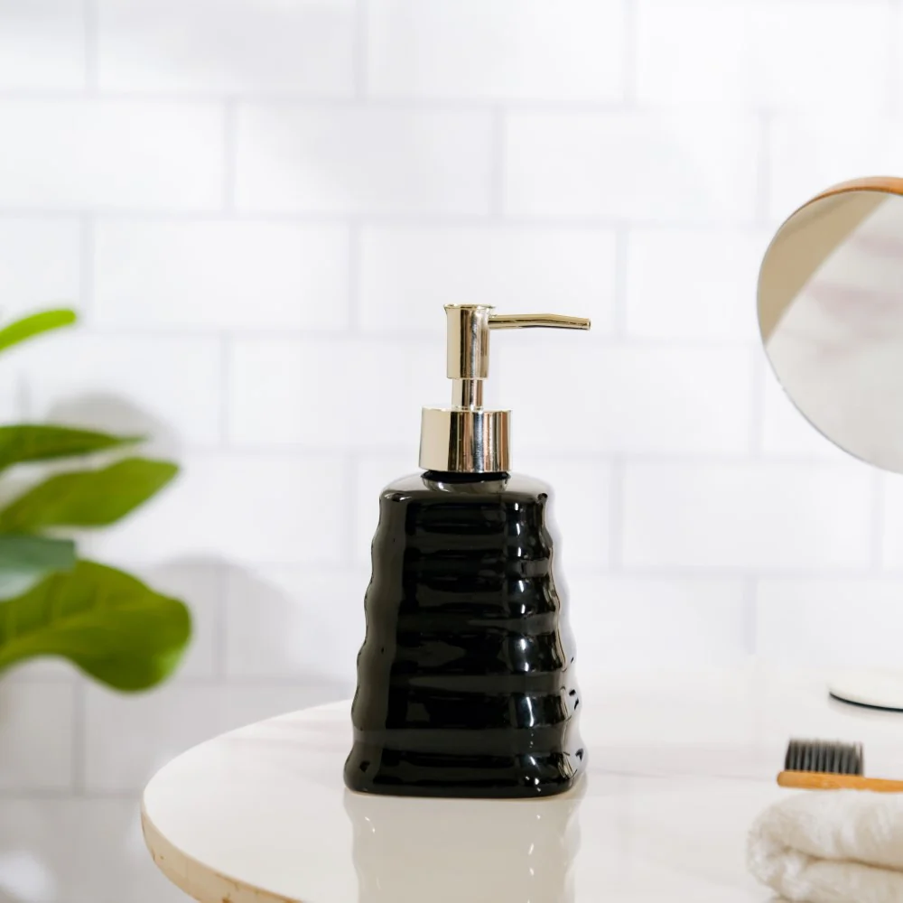 Abstract Ceramic Dispenser With Nozzle Black 7 Inch - Image 5