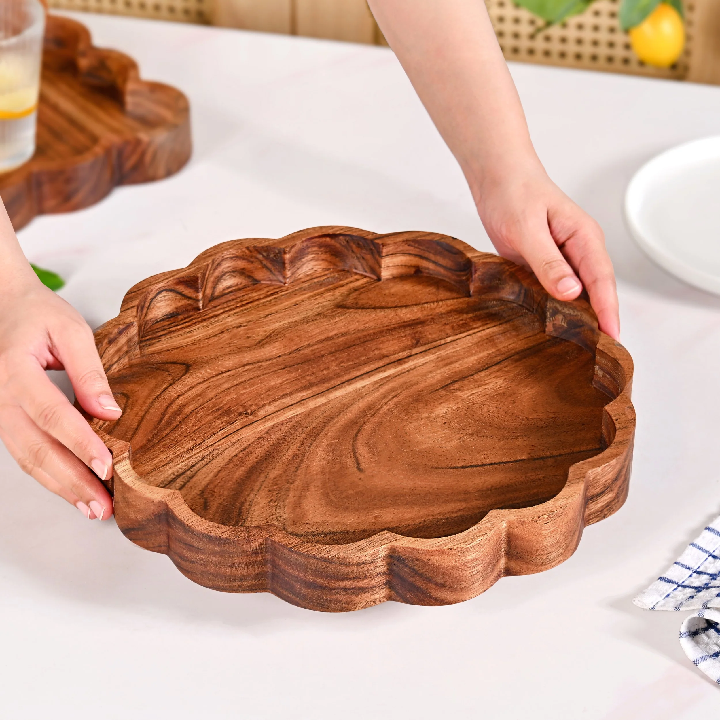 Acacia Scalloped Lazy Susan Serving Platter 30cm - Image 2