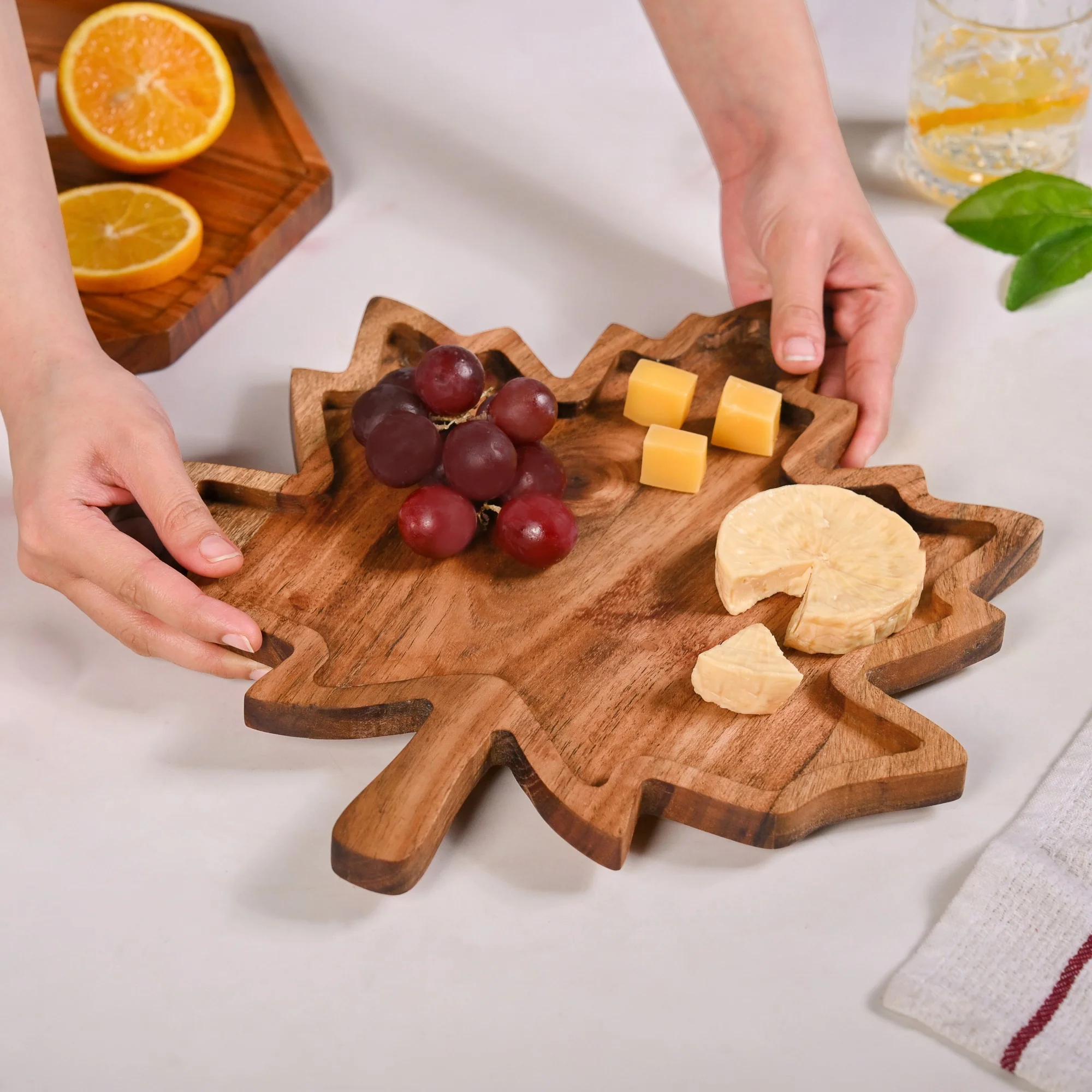 Acacia Wood Maple Leaf Serving Platter - Image 3