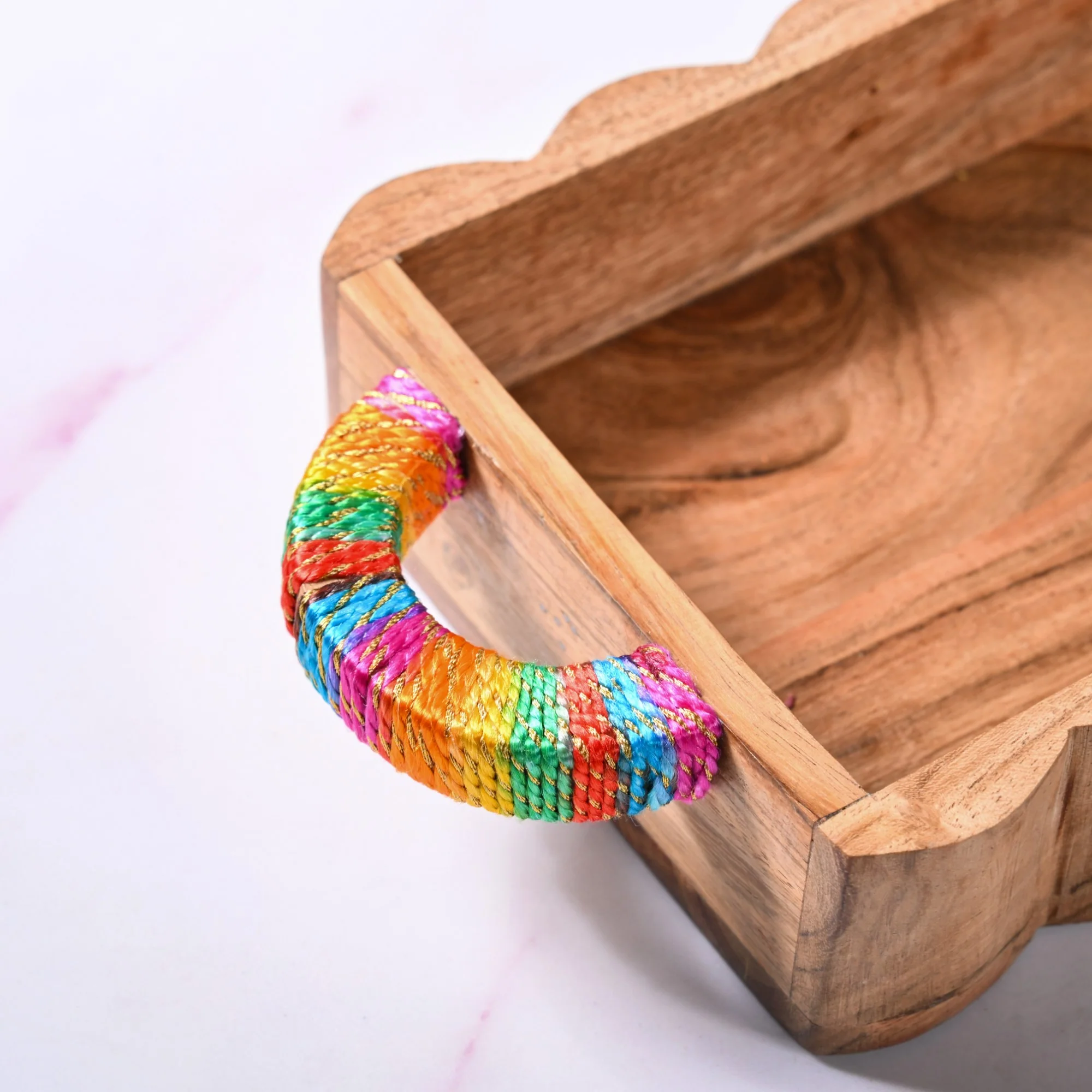 Acacia Wood Serving Tray With Colourful Handles And Gold Zari Work - Image 8