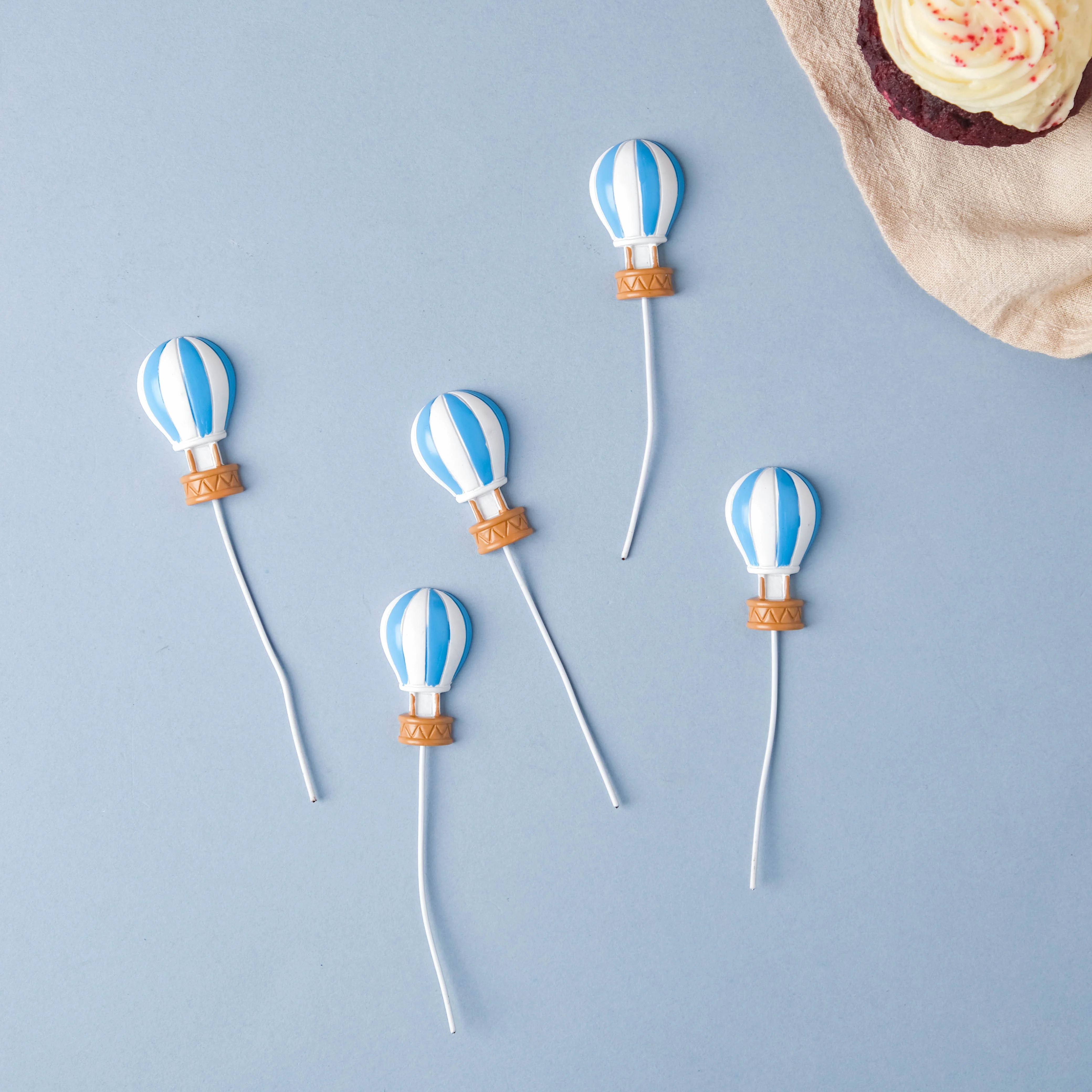 Aeromobile Decor Set of 5 - Image 10
