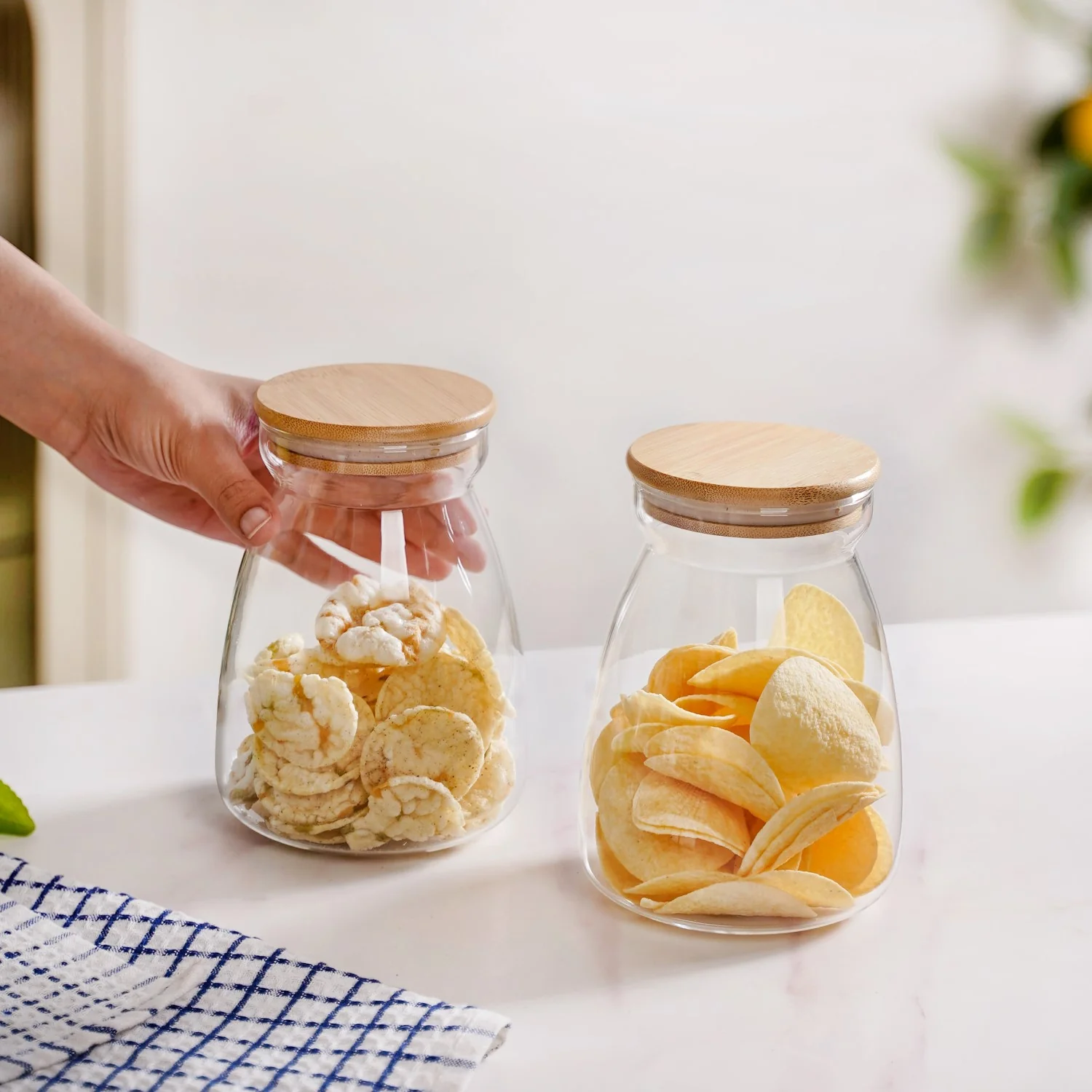 Airtight Jar Set Of 2 For Dry Fruit Big 1100ml - Image 3
