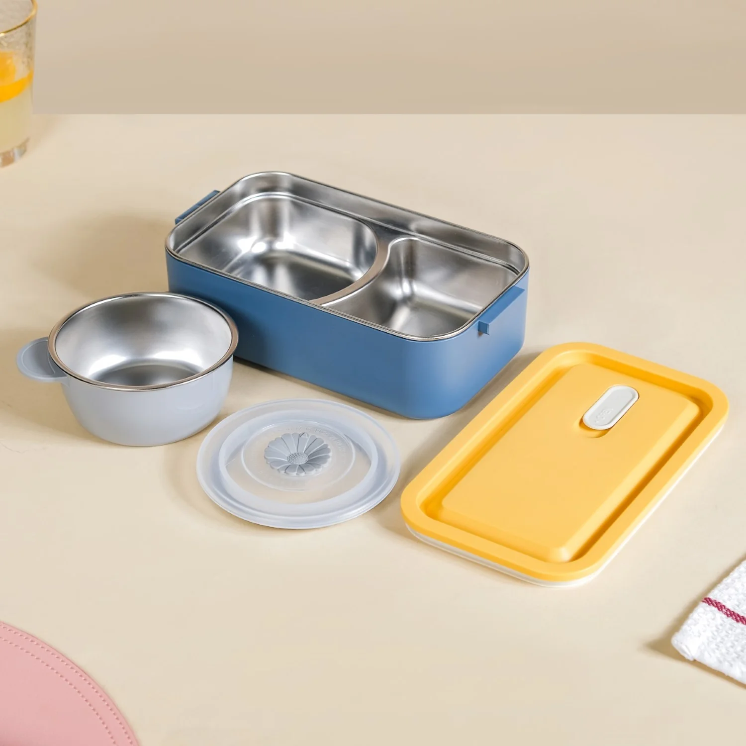 Airtight Multi Compartment Bento Lunch Box Teal 2000ml - Image 13