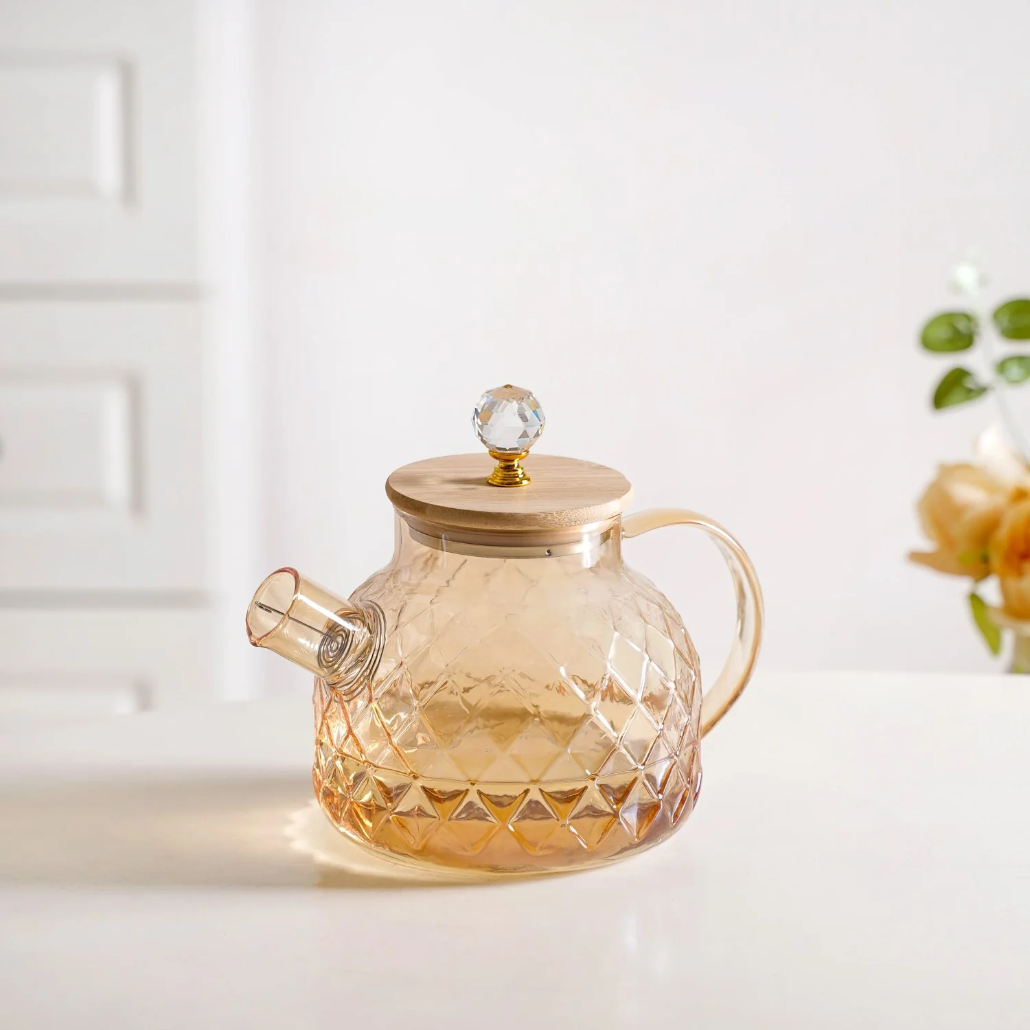 Amber Diamond Glass Jug with Bamboo Lid 1300ml - Image 9
