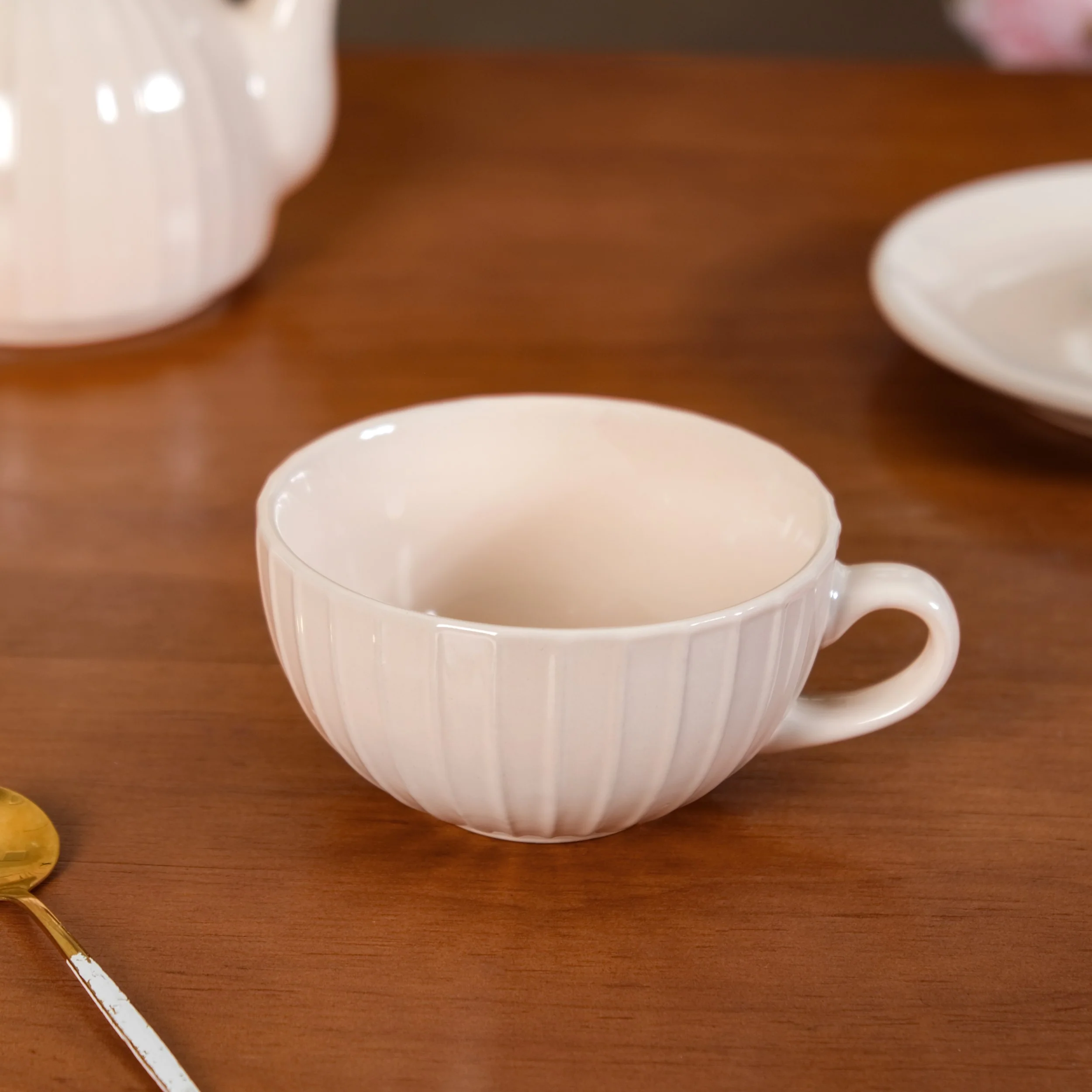 Ambrosia Tea Set With 1 Cup And Saucer Cream - Image 8
