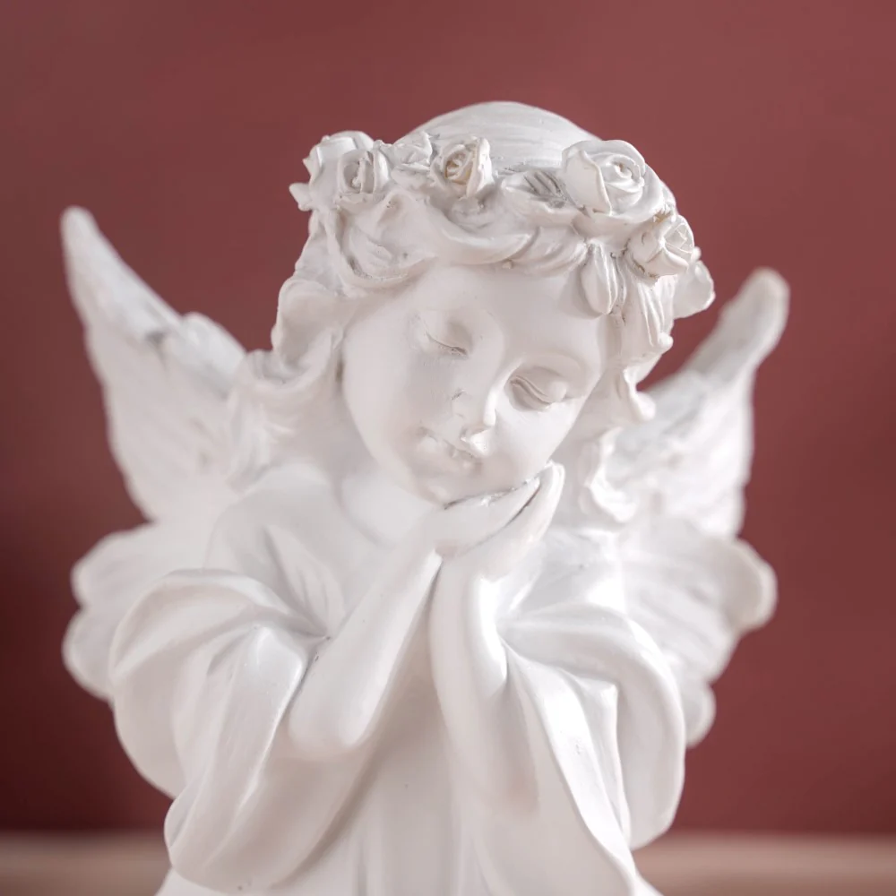 Angel Statue Praying - Image 4