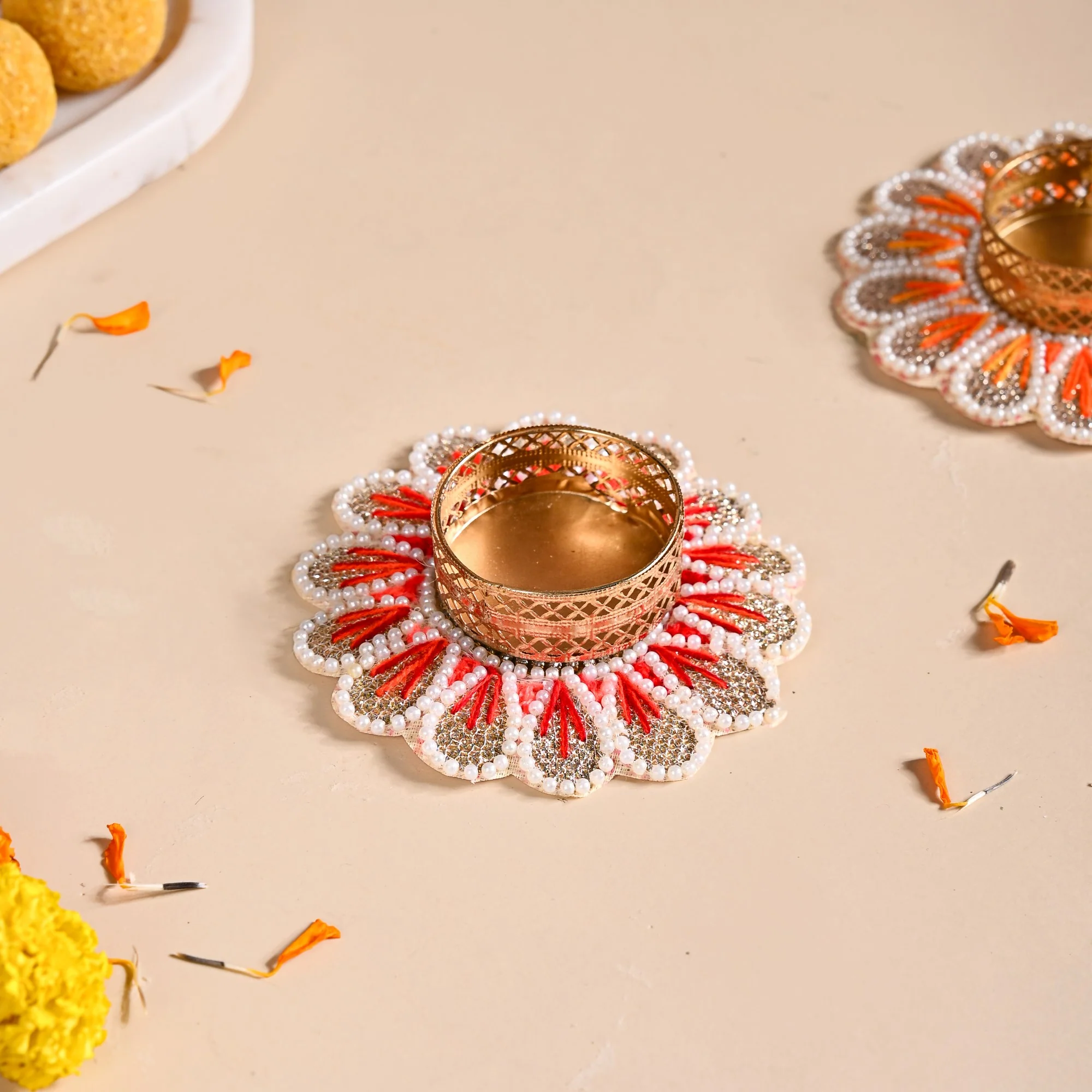 Applique Petal Tea Light Holders With Faux Pearls Set Of 6 - Image 7