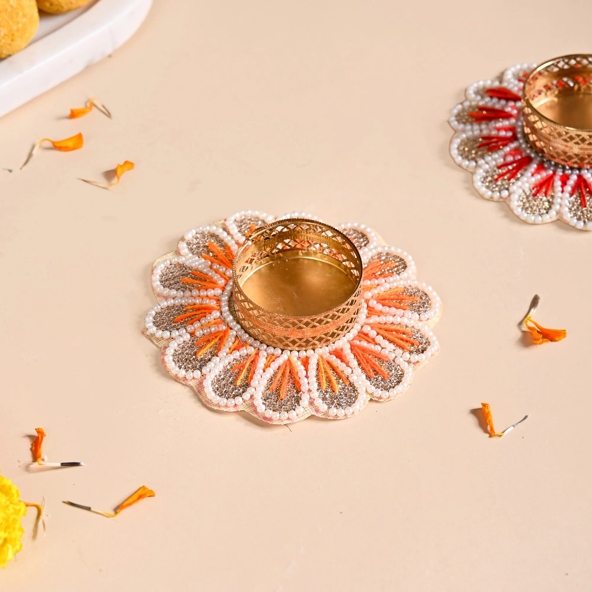 Applique Petal Tea Light Holders With Faux Pearls Set Of 6 - Image 8