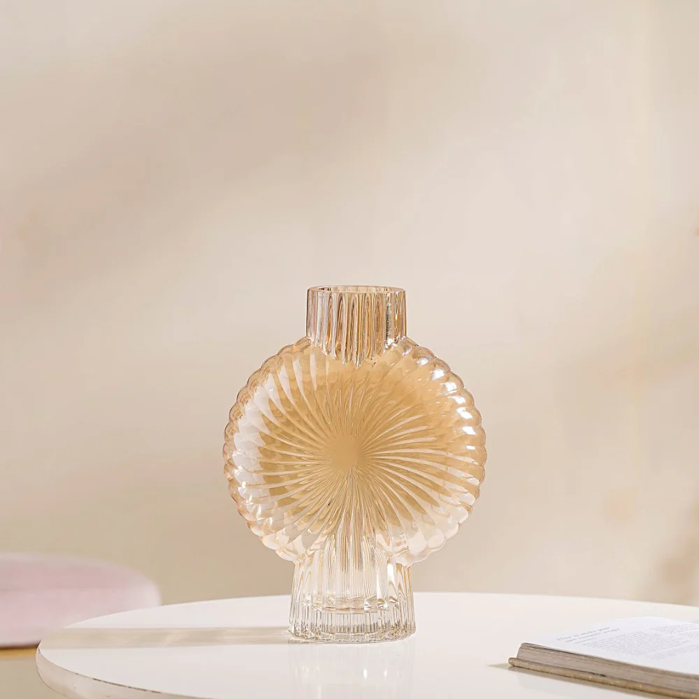 Armadillo Glass Vase Amber Small - Image 8