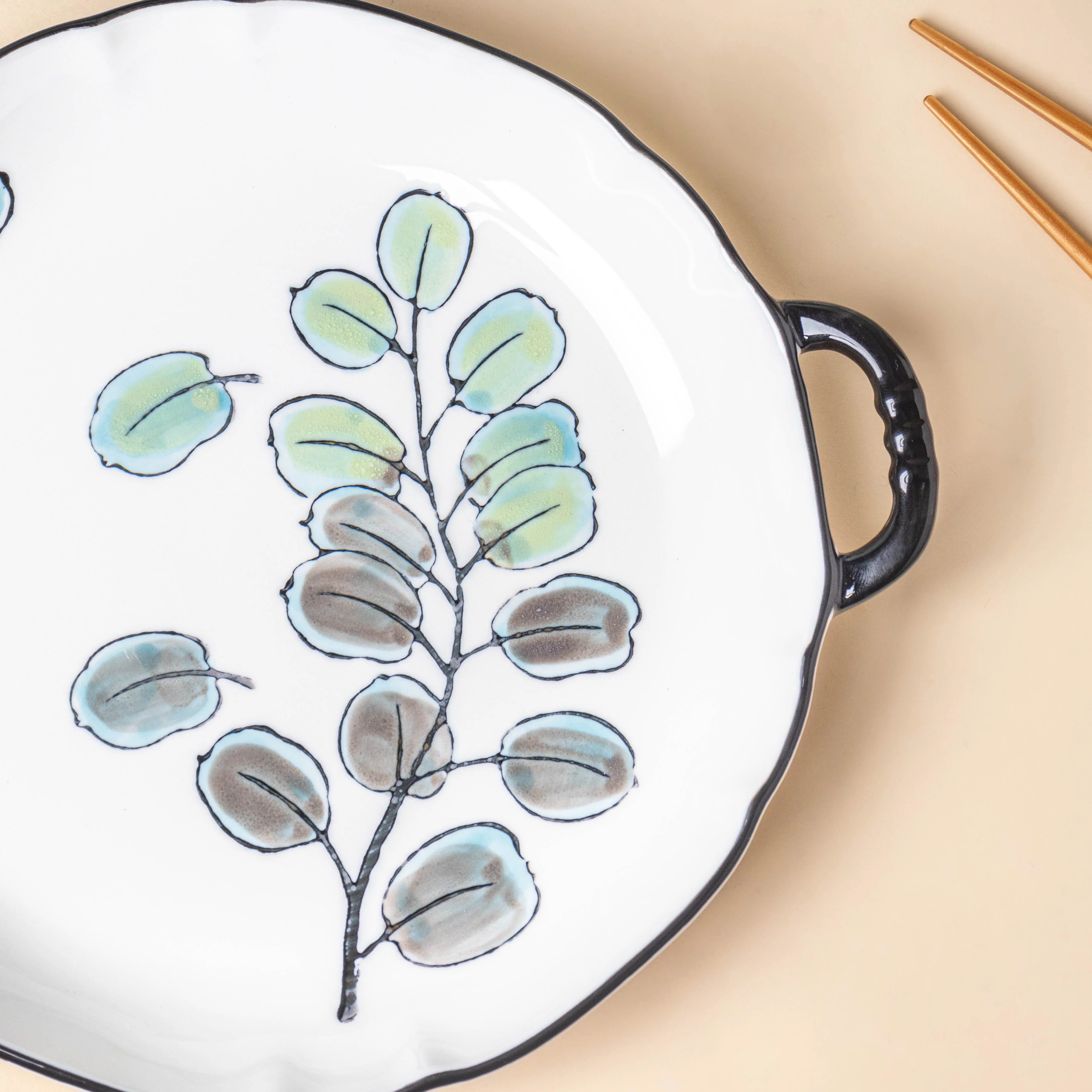 Aspen Leaves Plate With Handles 8.5 Inch - Image 6