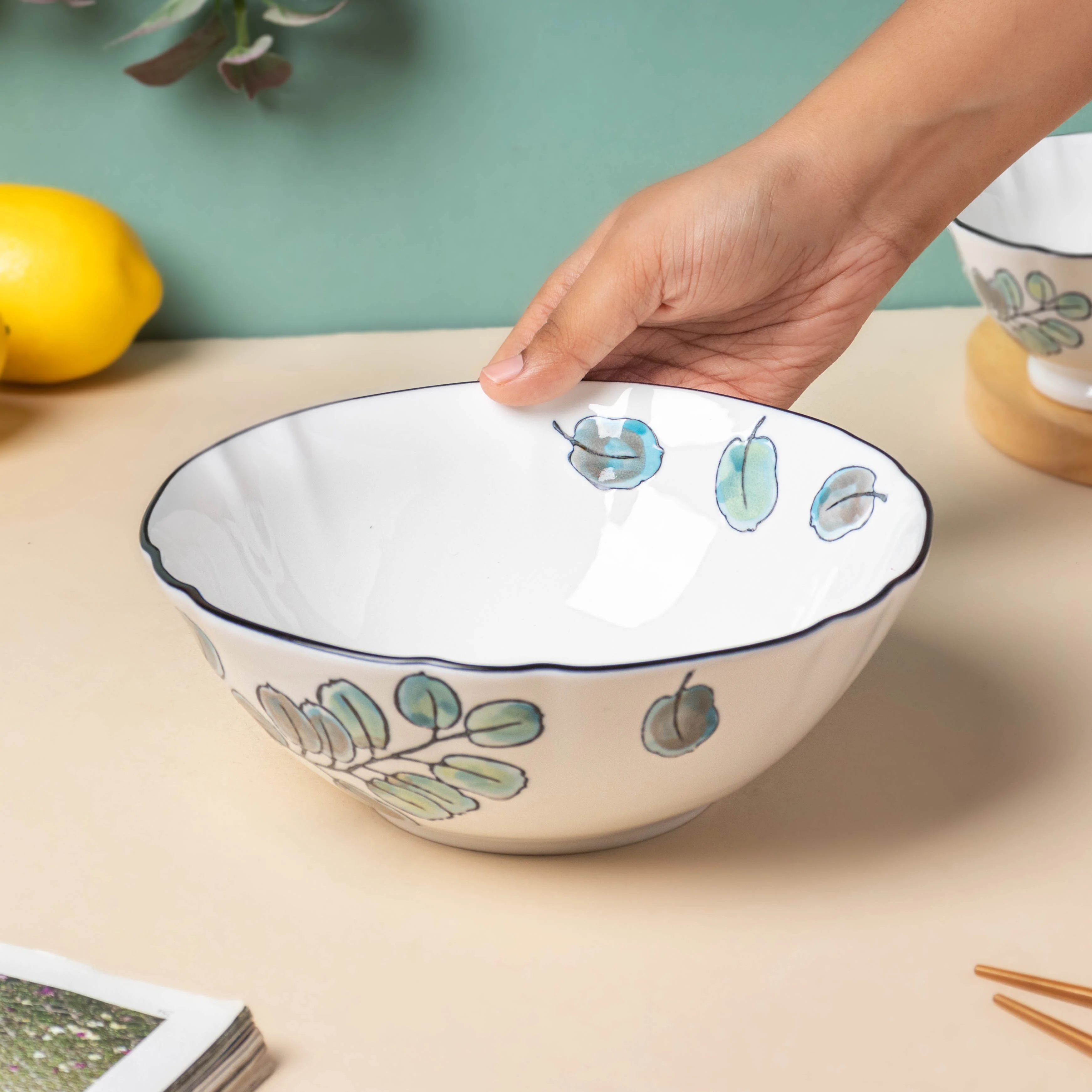 Aspen Leaves Serving Bowl 7.5 Inch - Image 2