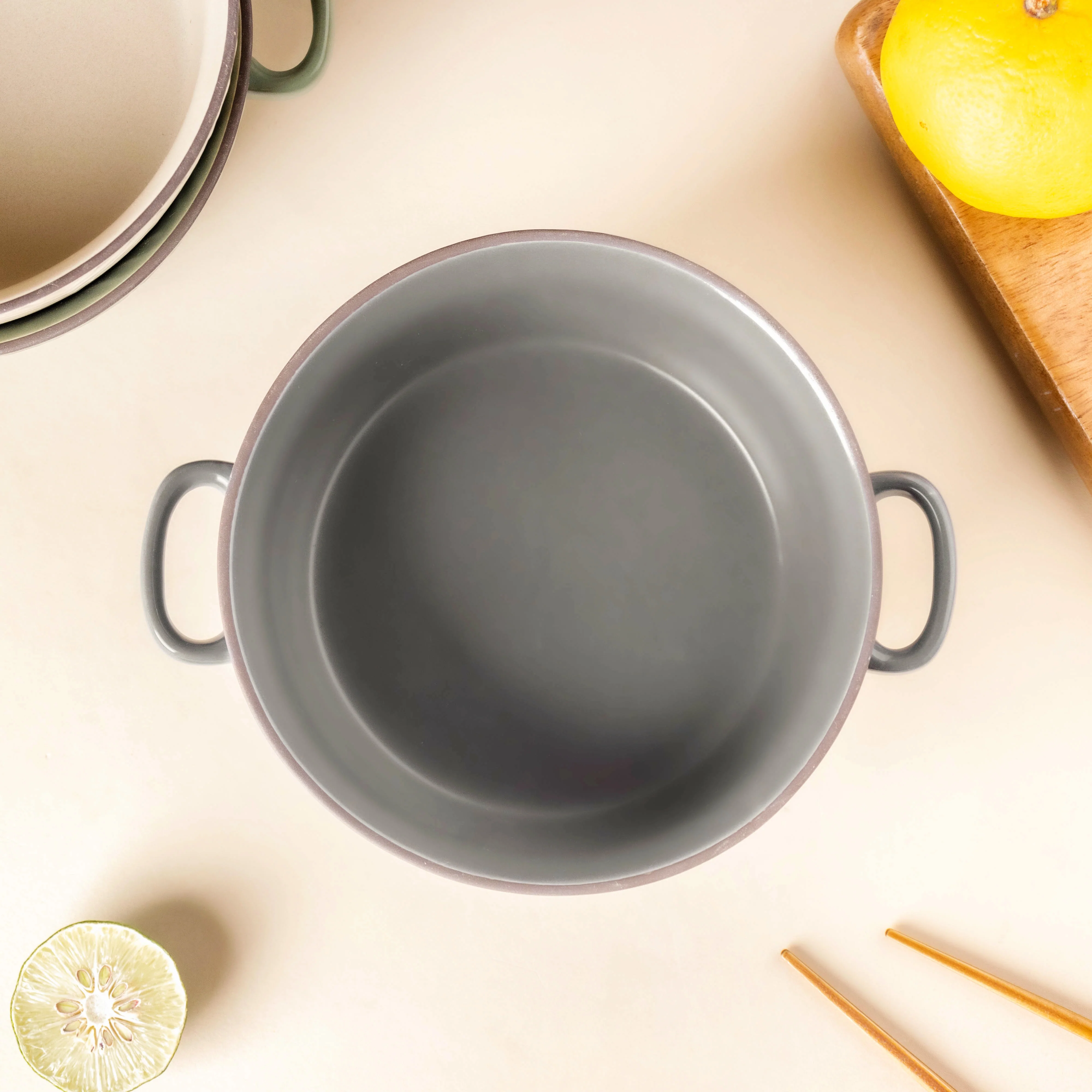 Asphalt Grey Textured Noodle Bowl - Image 5