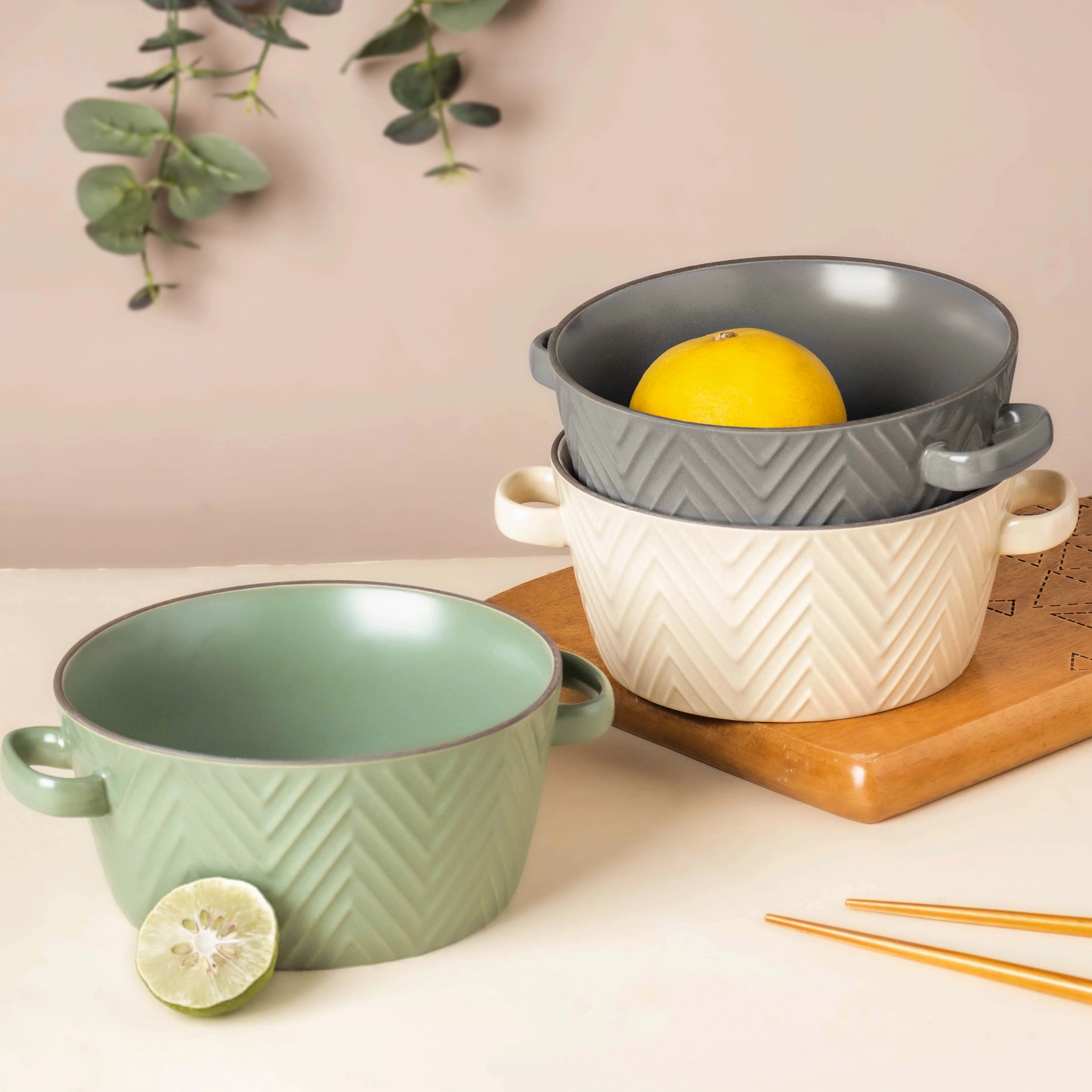 Asphalt Grey Textured Noodle Bowl - Image 9