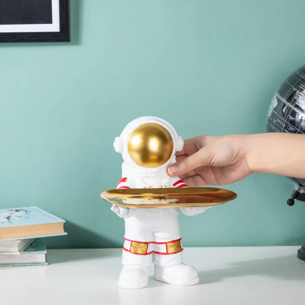 Astronaut Decor Showpiece With Trinket Tray 9 Inch - Image 4