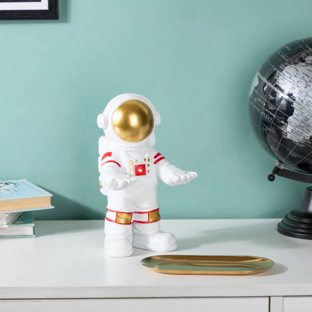 Astronaut Decor Showpiece With Trinket Tray 9 Inch - Image 5