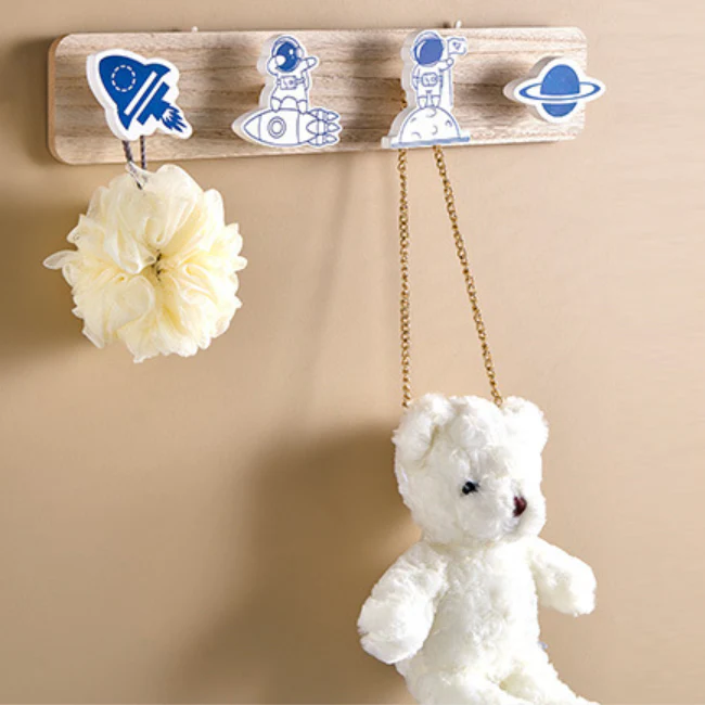 Astronaut Wall Hook - Image 2