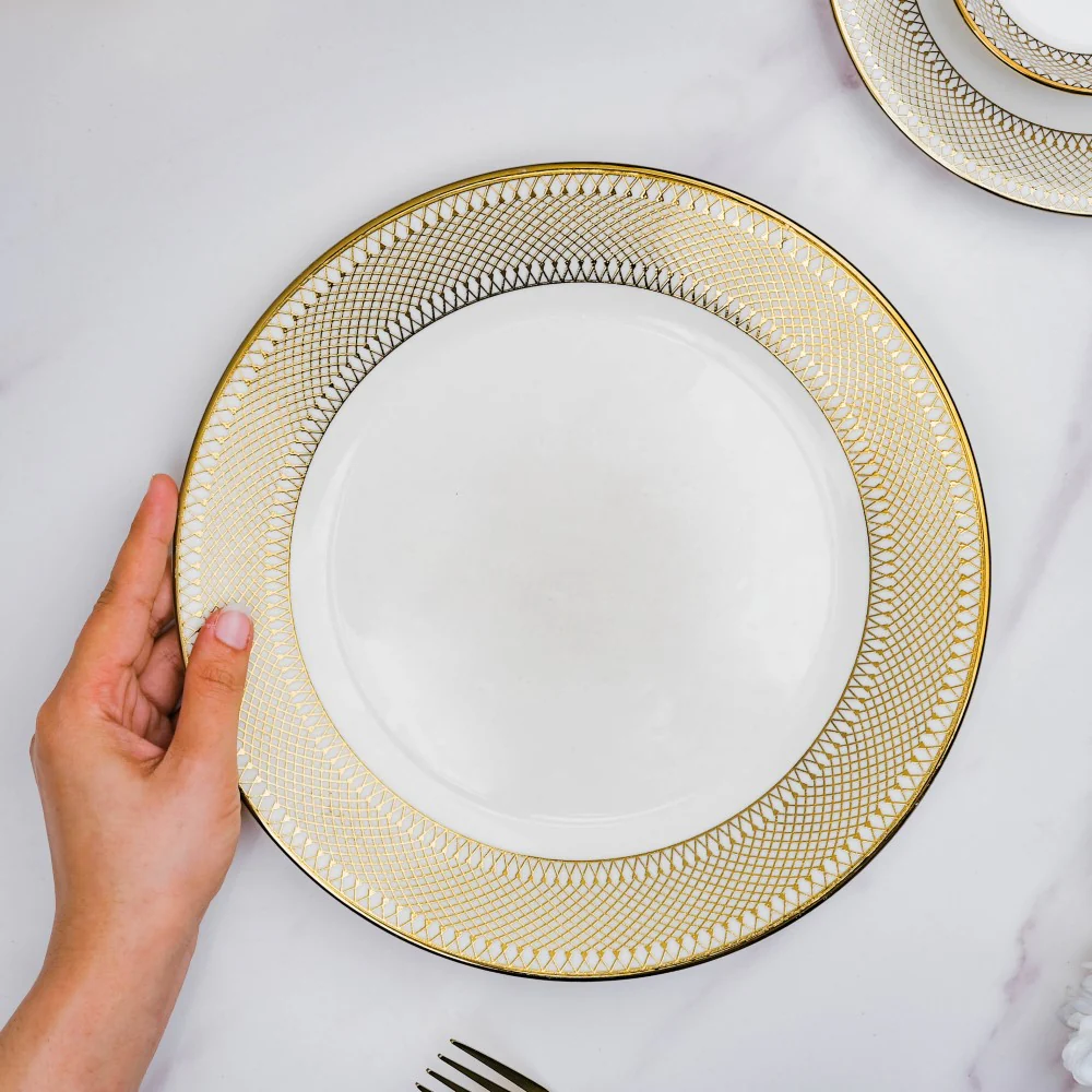 Aurelea 27 Piece Dinner Set For 6 - Image 12
