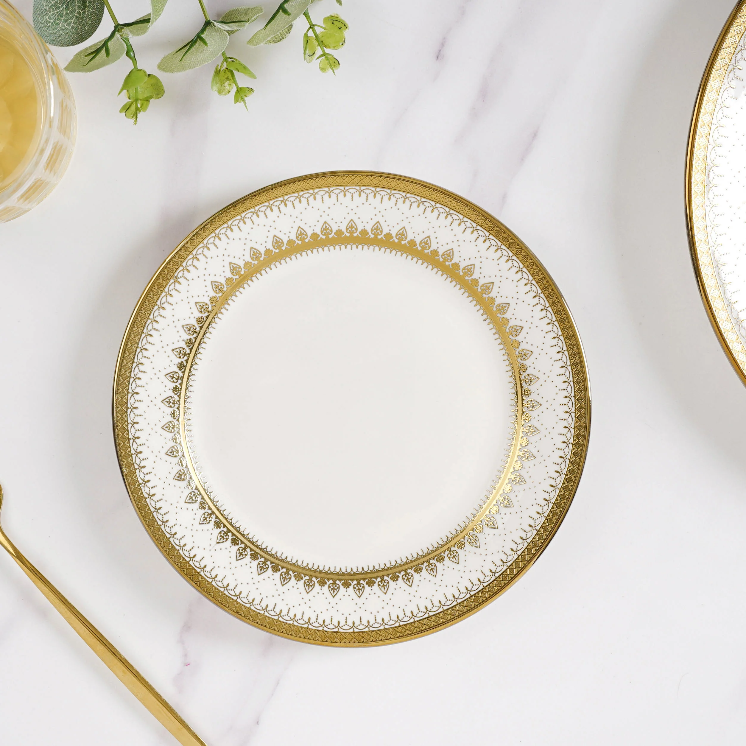 Aurelea 33 Piece Dinnerware For 6 - Image 17