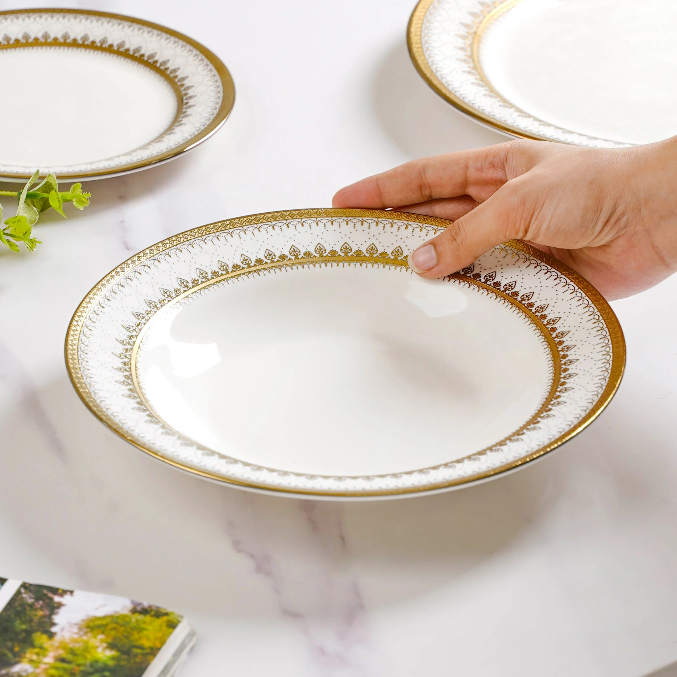 Aurelea 33 Piece Dinnerware For 6 - Image 18