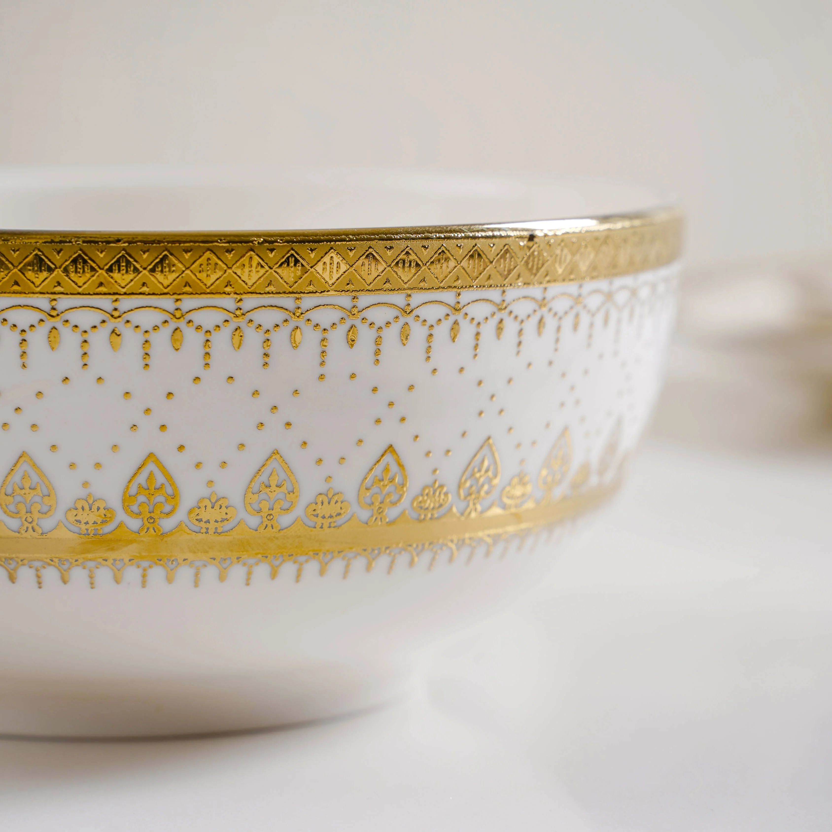 Aurelea 33 Piece Dinnerware For 6 - Image 21