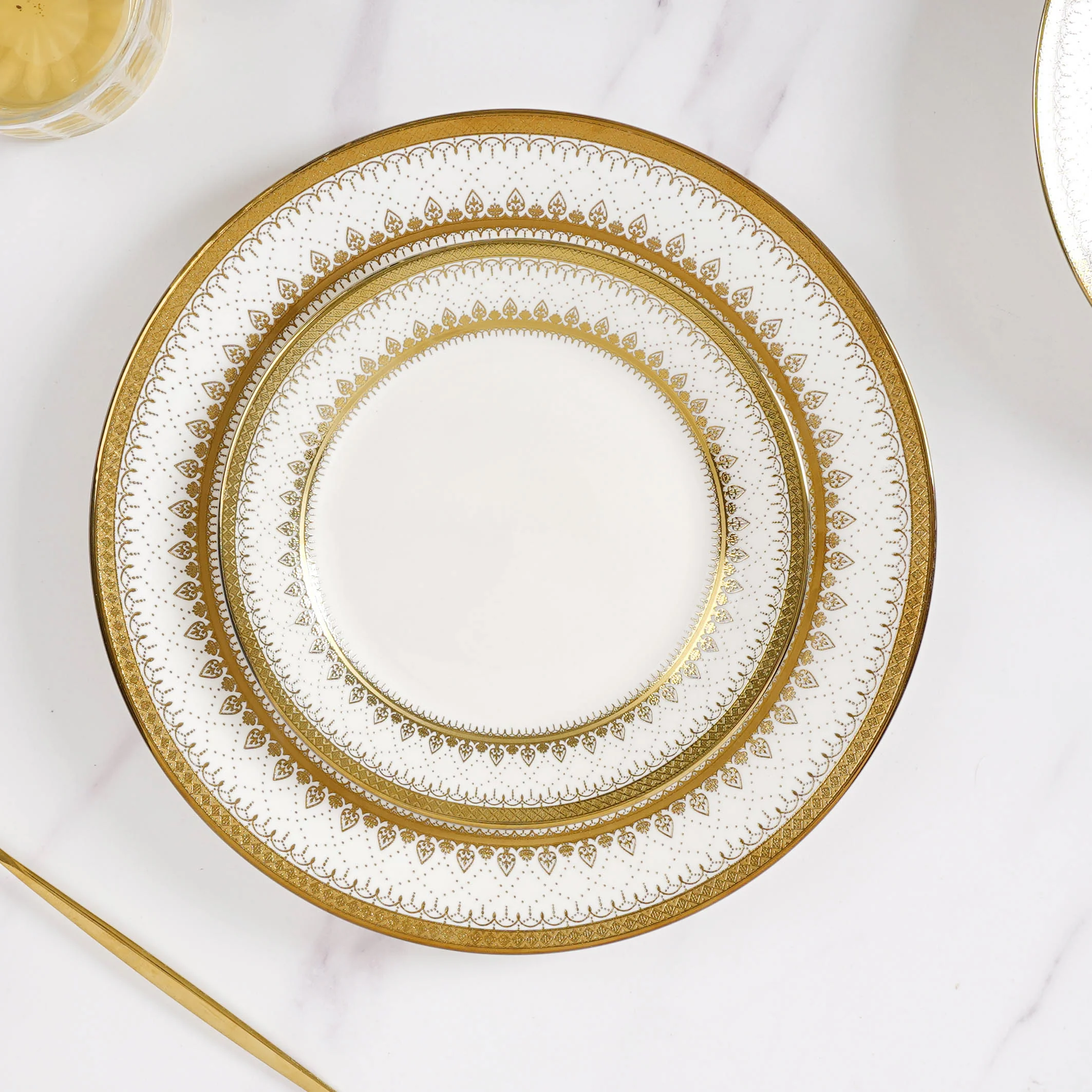Aurelea Festive Dinner Plate - Image 4