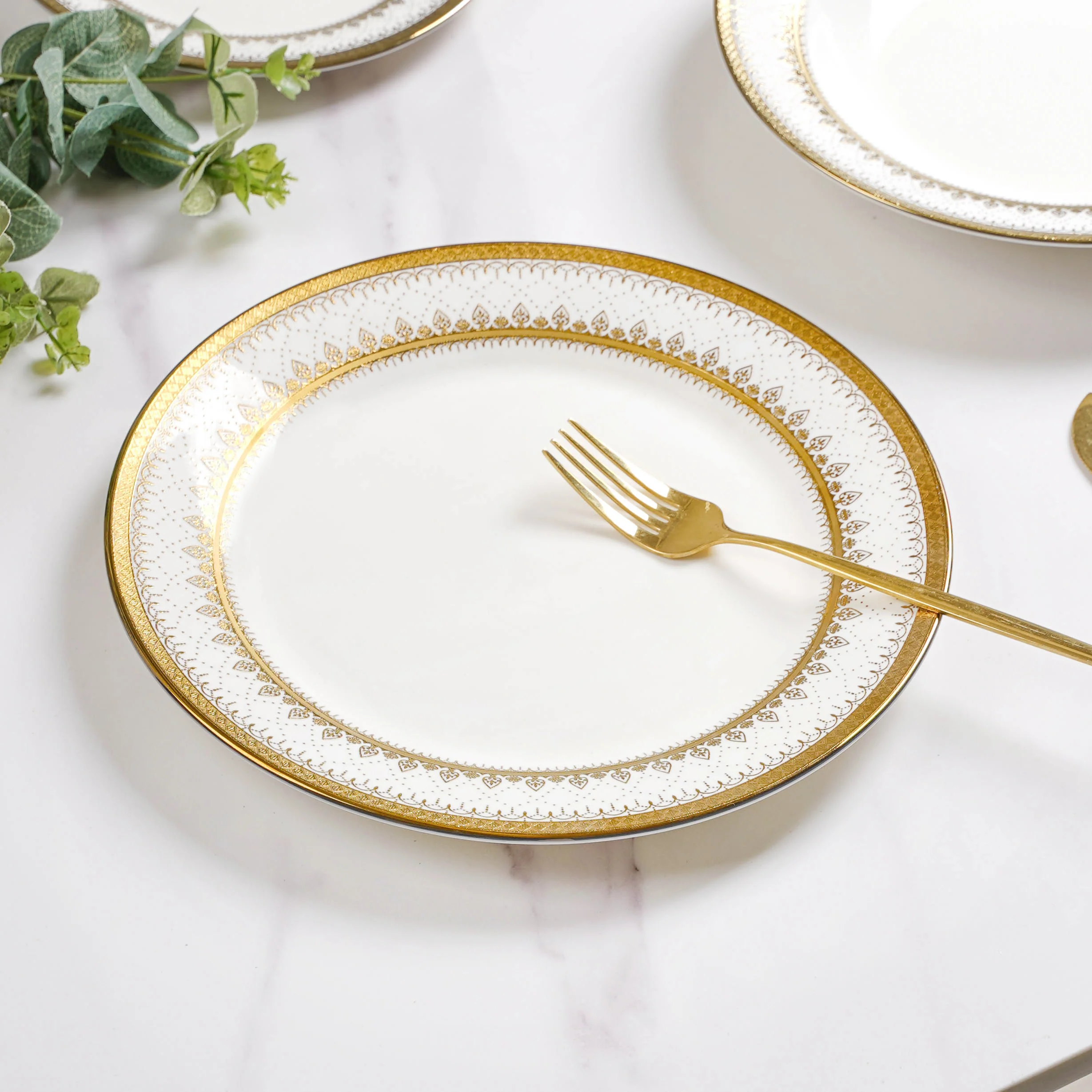 Aurelea Festive Dinner Plate - Image 7