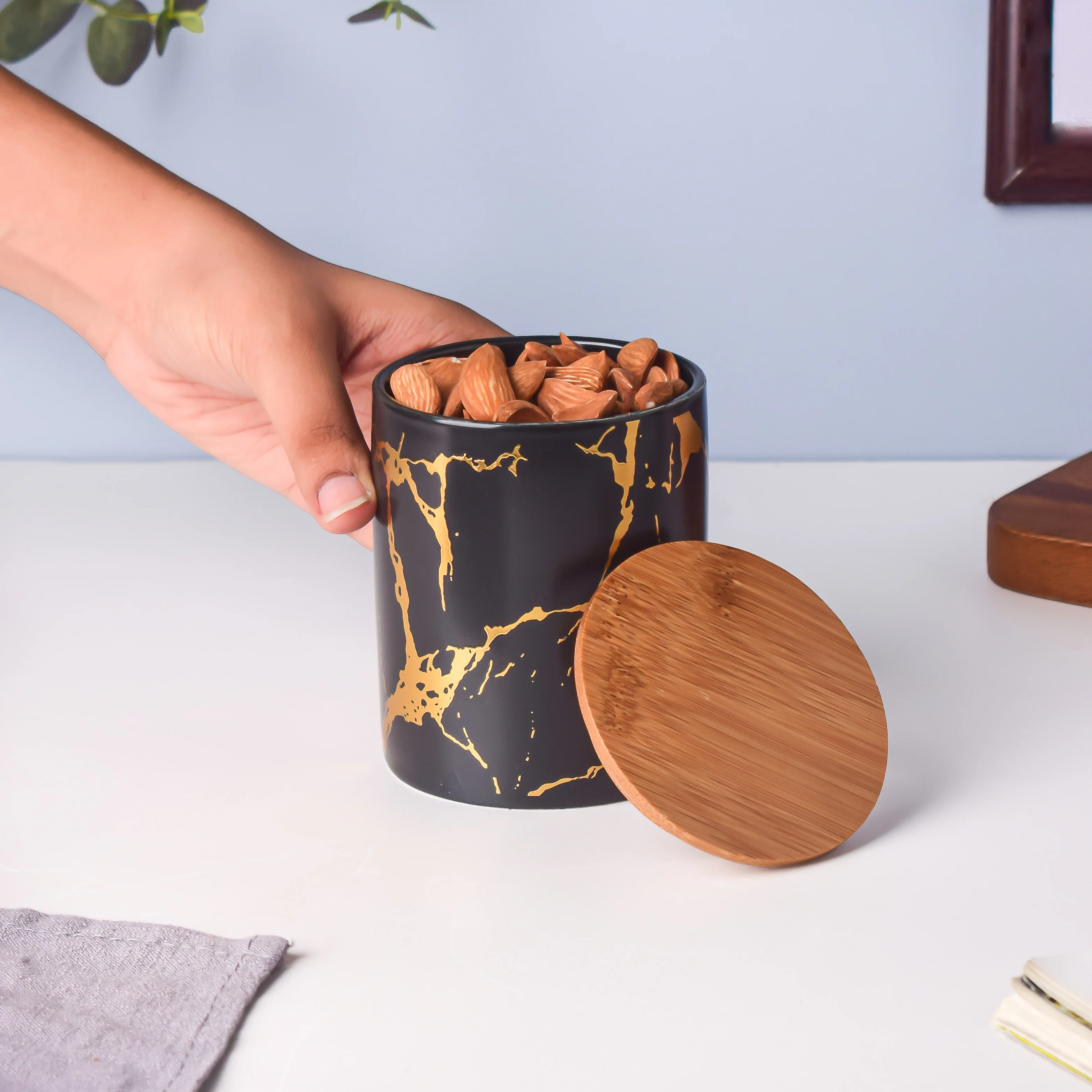 Auric Marble Black Jar with Lid - Image 4