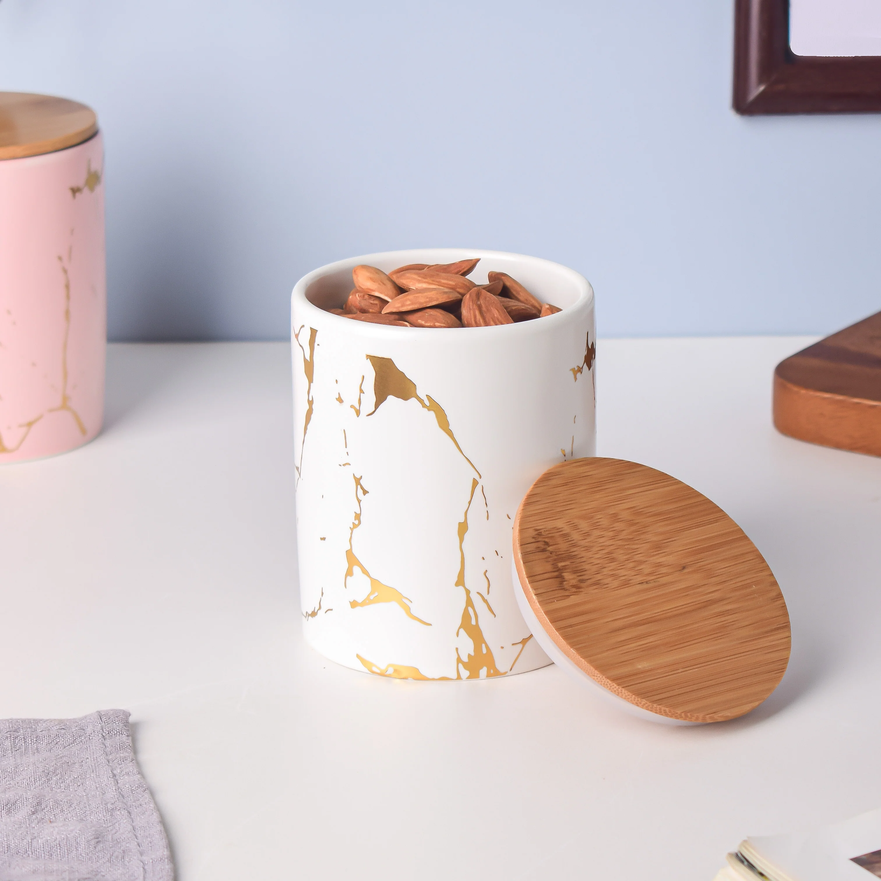 Auric Marble White Jar with Lid - Image 2