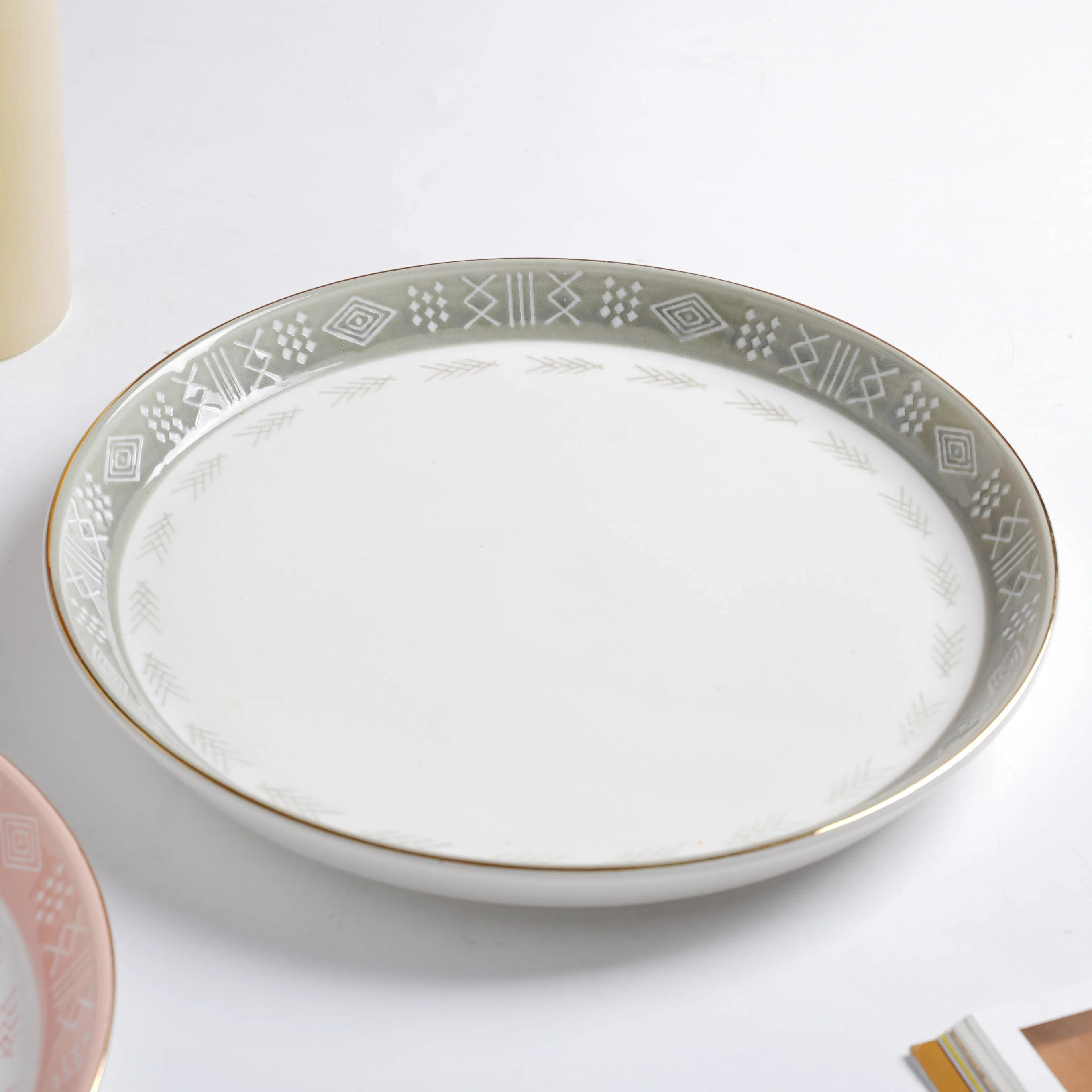 Azo Grey 27 Piece Dinnerware For 6 - Image 13