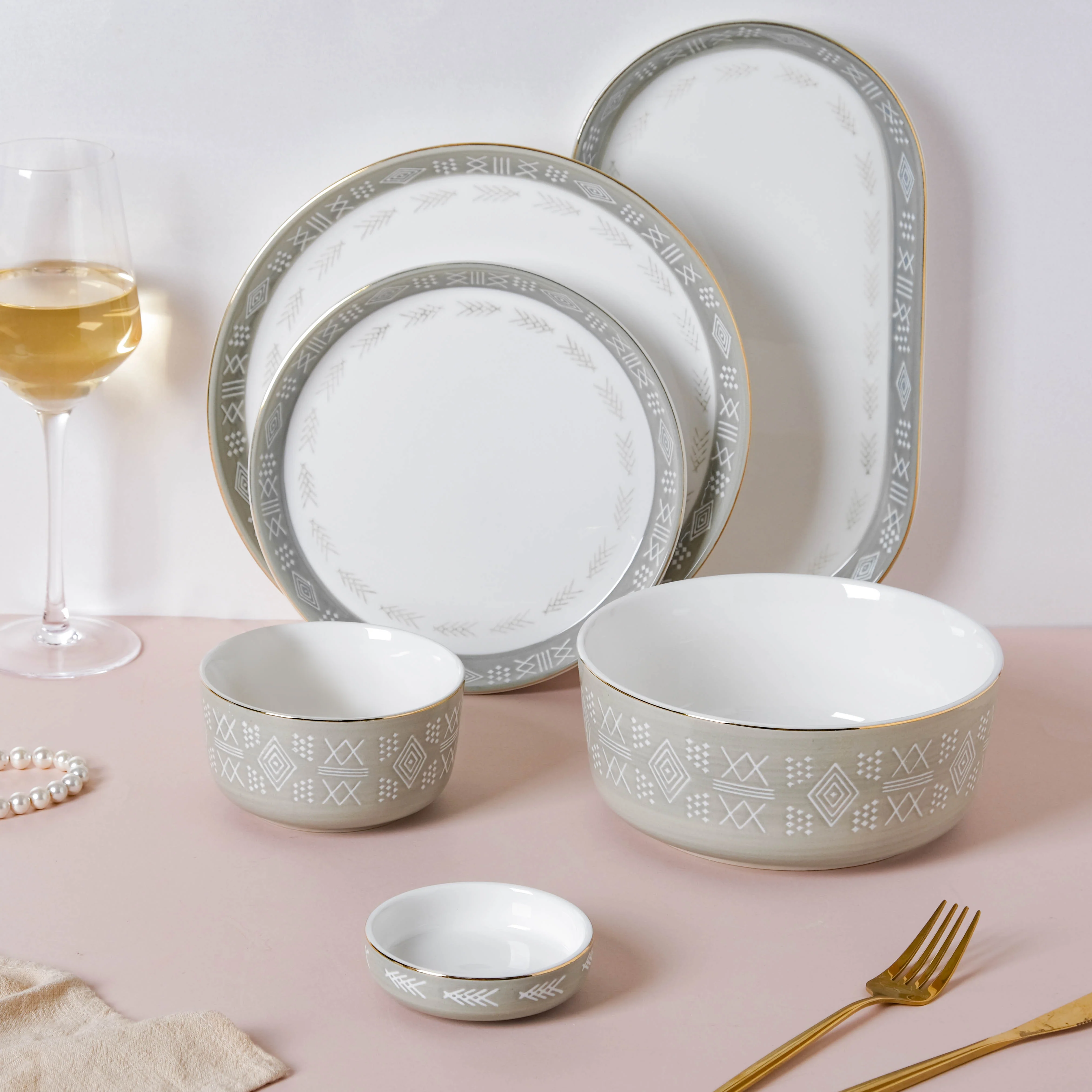 Azo Grey 27 Piece Dinnerware For 6 - Image 3