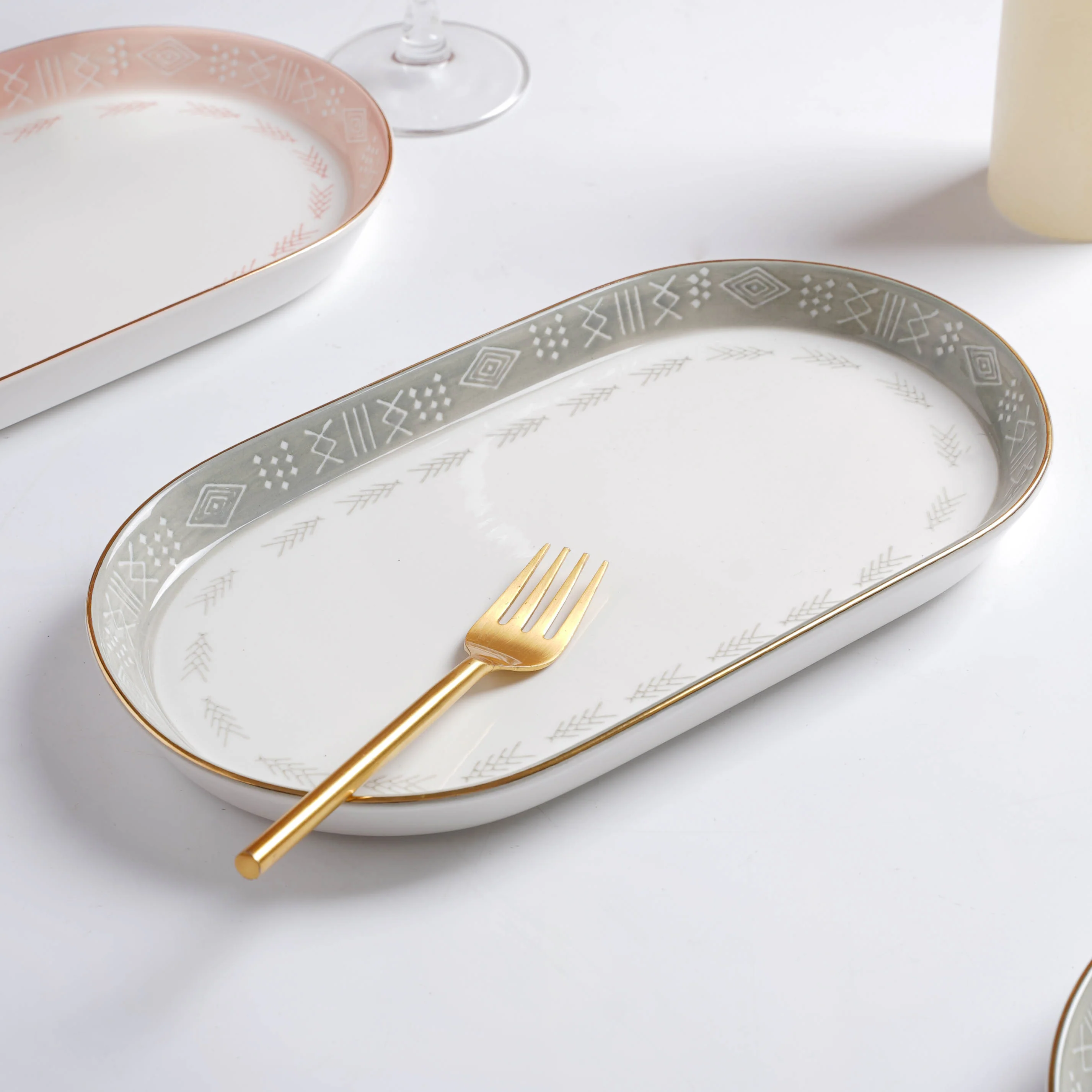 Azo Serving Plate - Image 8