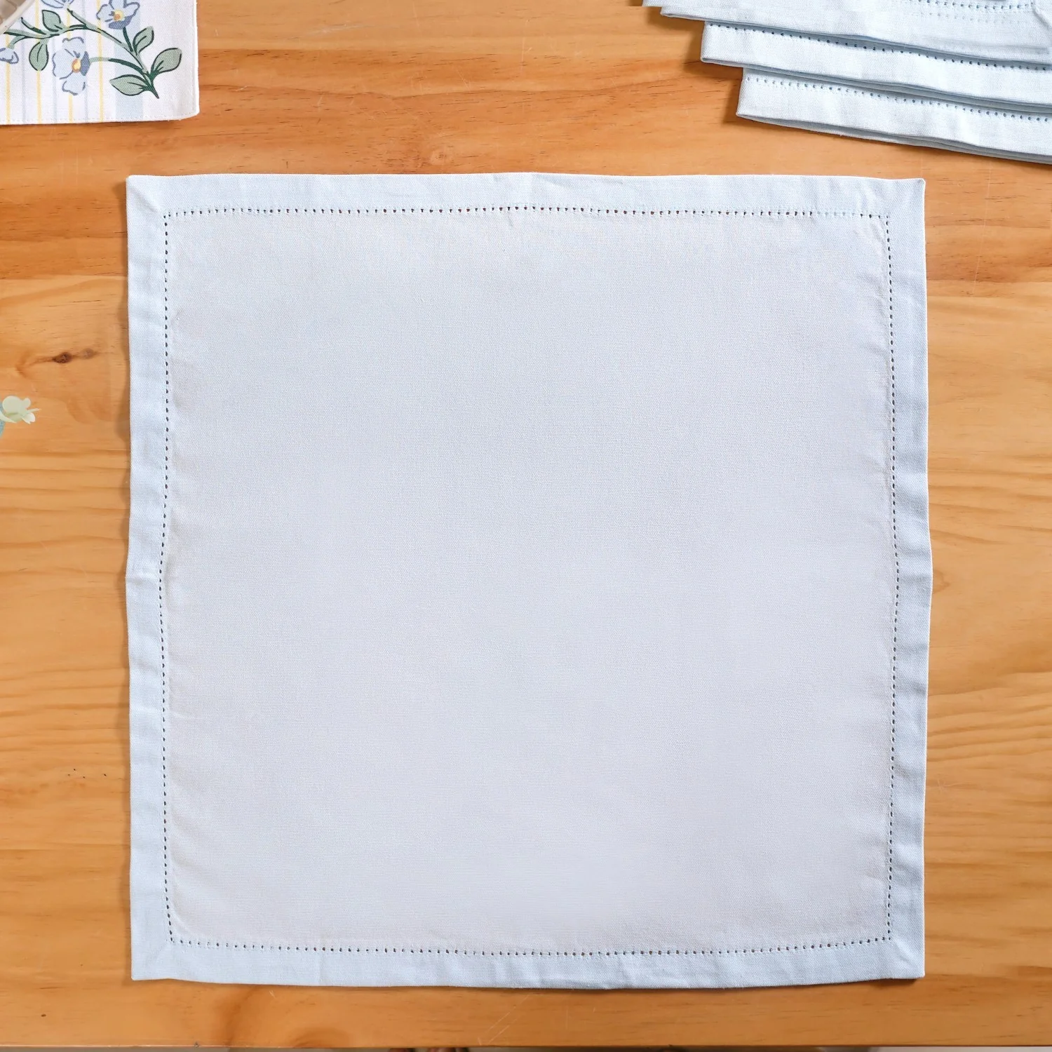 Azzurro Premium Cotton Table Napkin Set Of 6 - Image 7