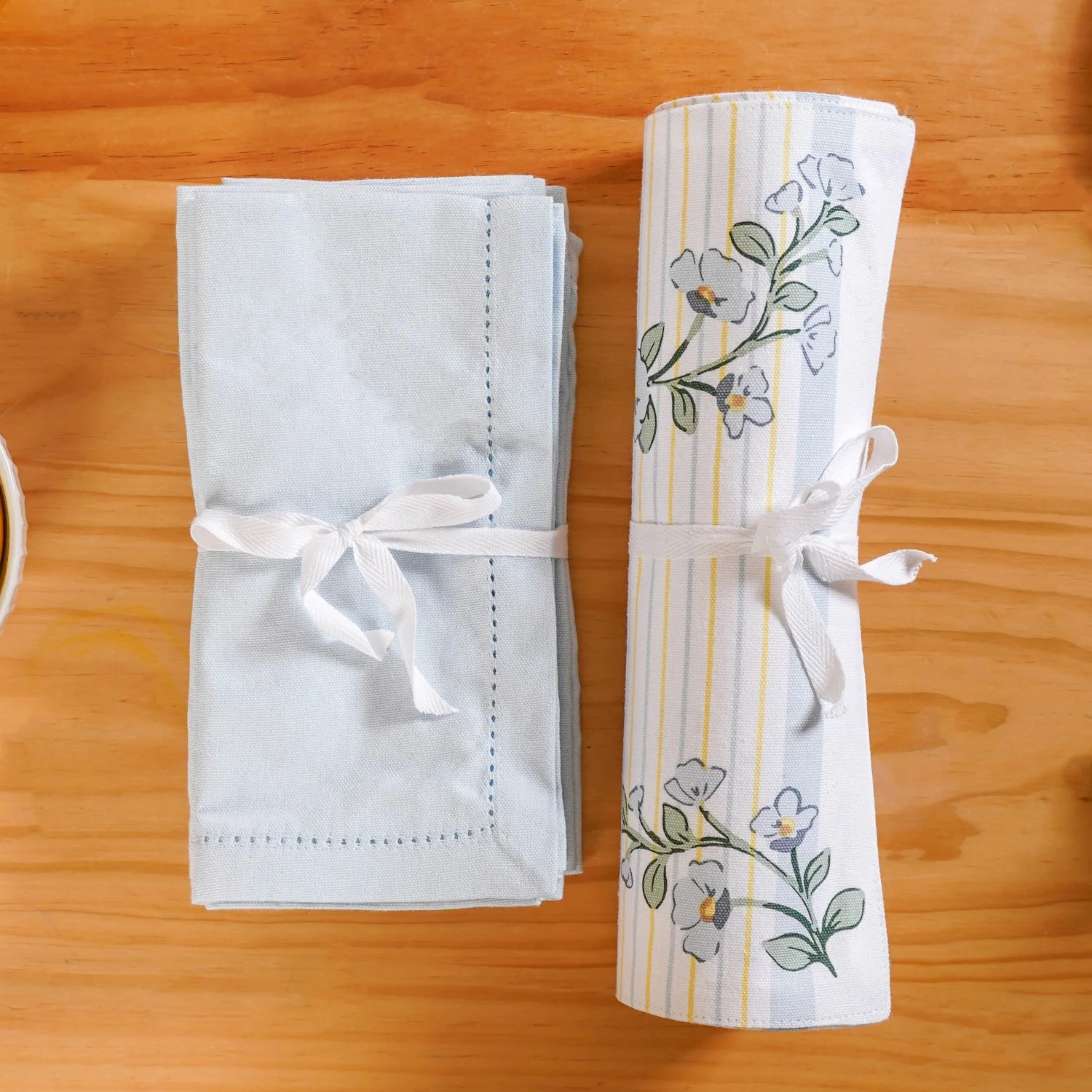 Azzurro Printed Cotton Mat And Napkin Set Of 12 - Image 7