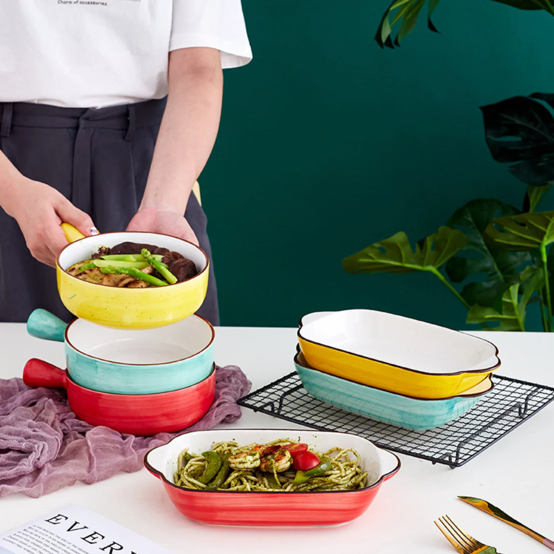Baking Dish for Microwave - Image 2