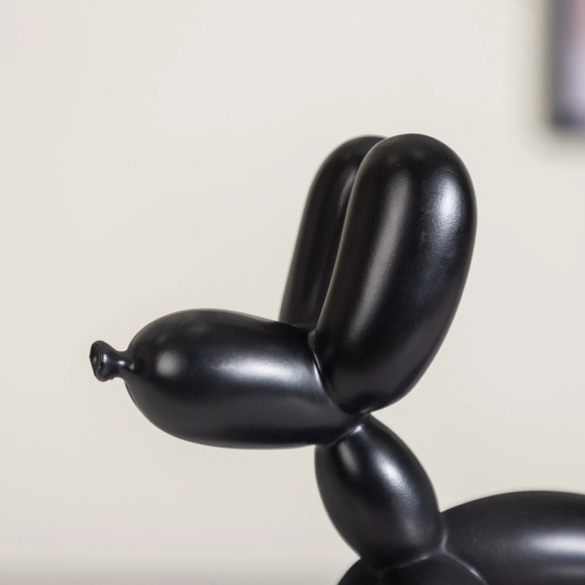 Balloon Dog Black - Image 7