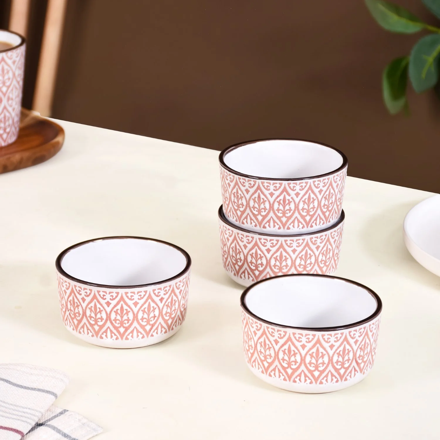 Baroque Ceramic Small Bowl Set Of 4 Pink 200ml - Image 2