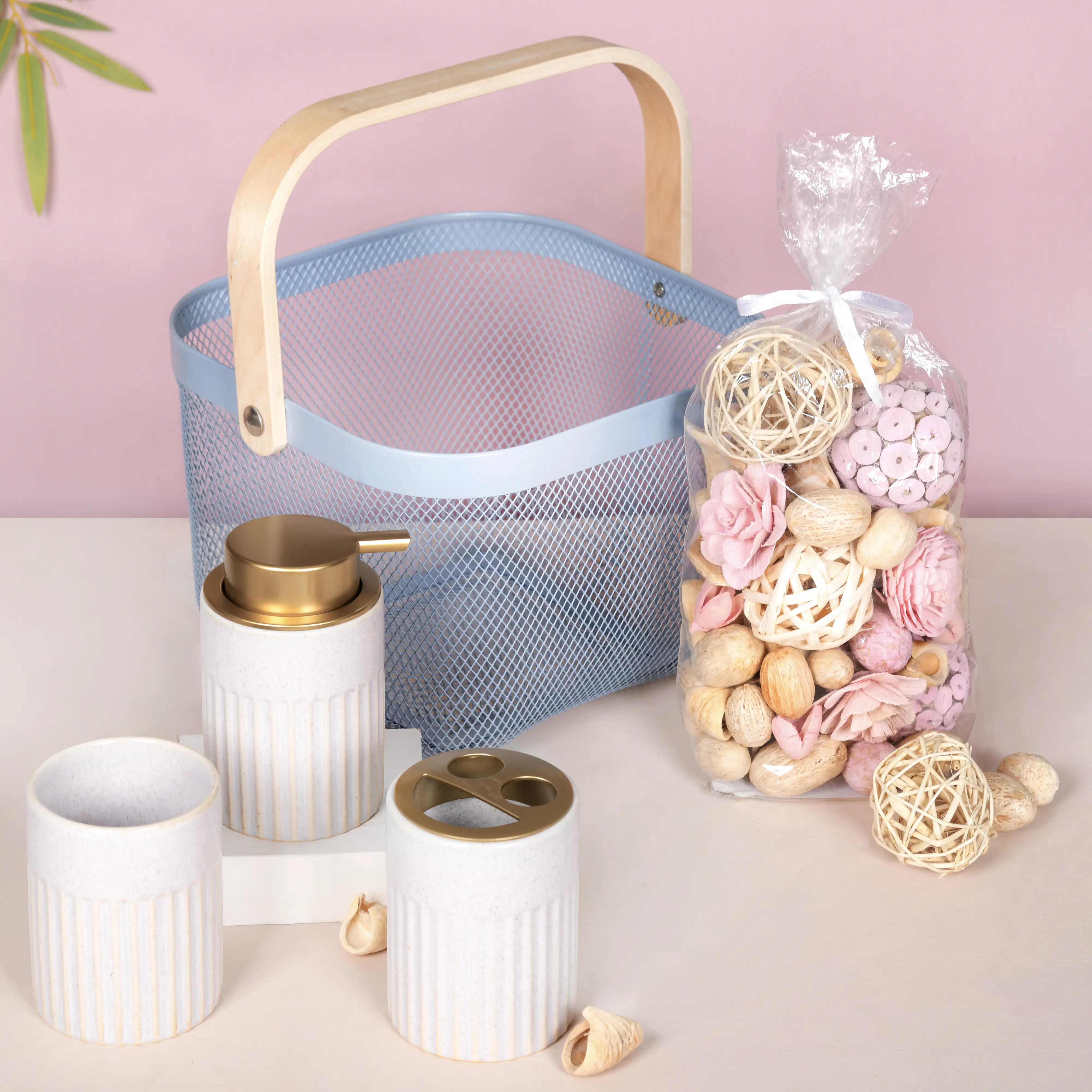 Bath Basket Hamper Set - Image 3