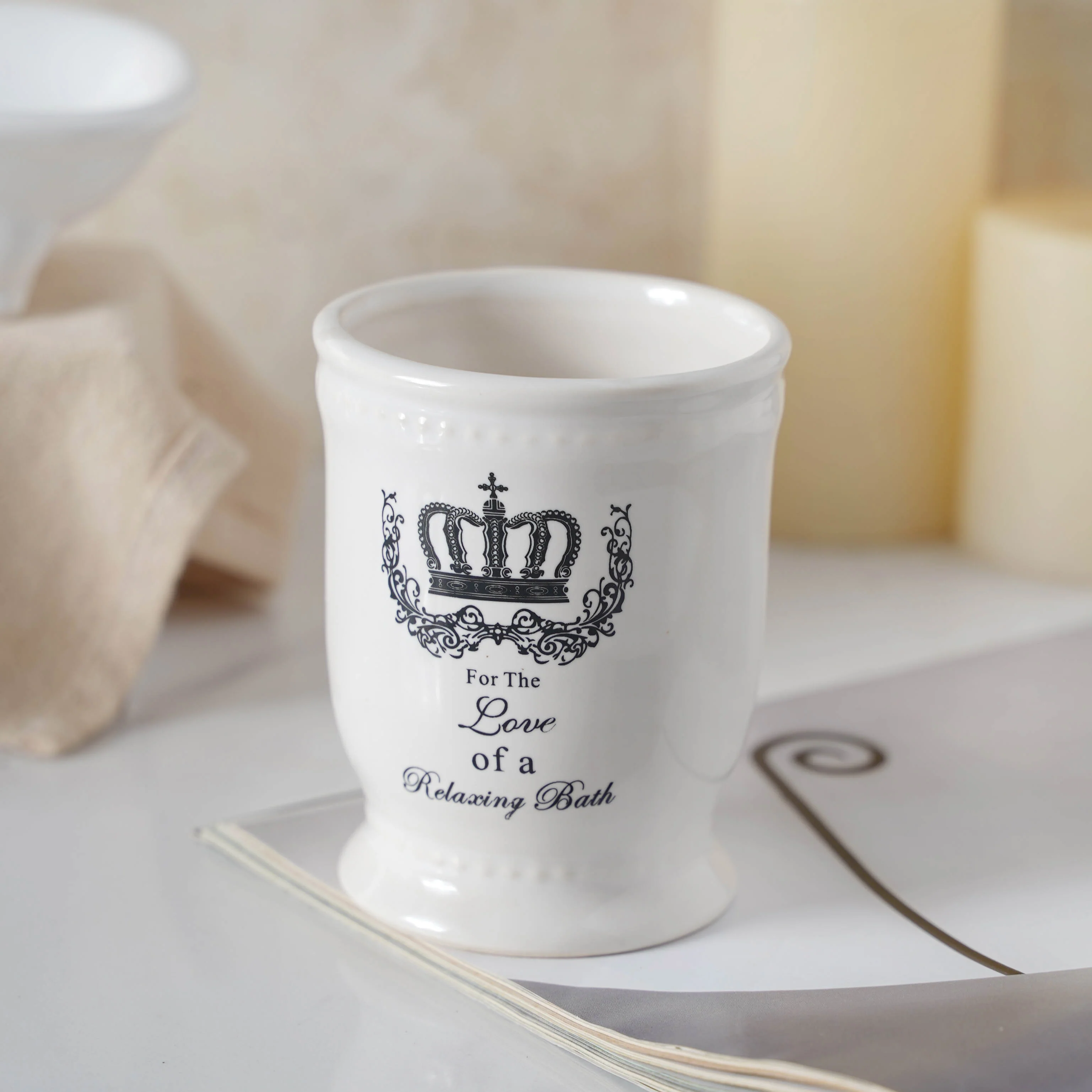 Bathroom Accessories Set Ceramic - Image 5