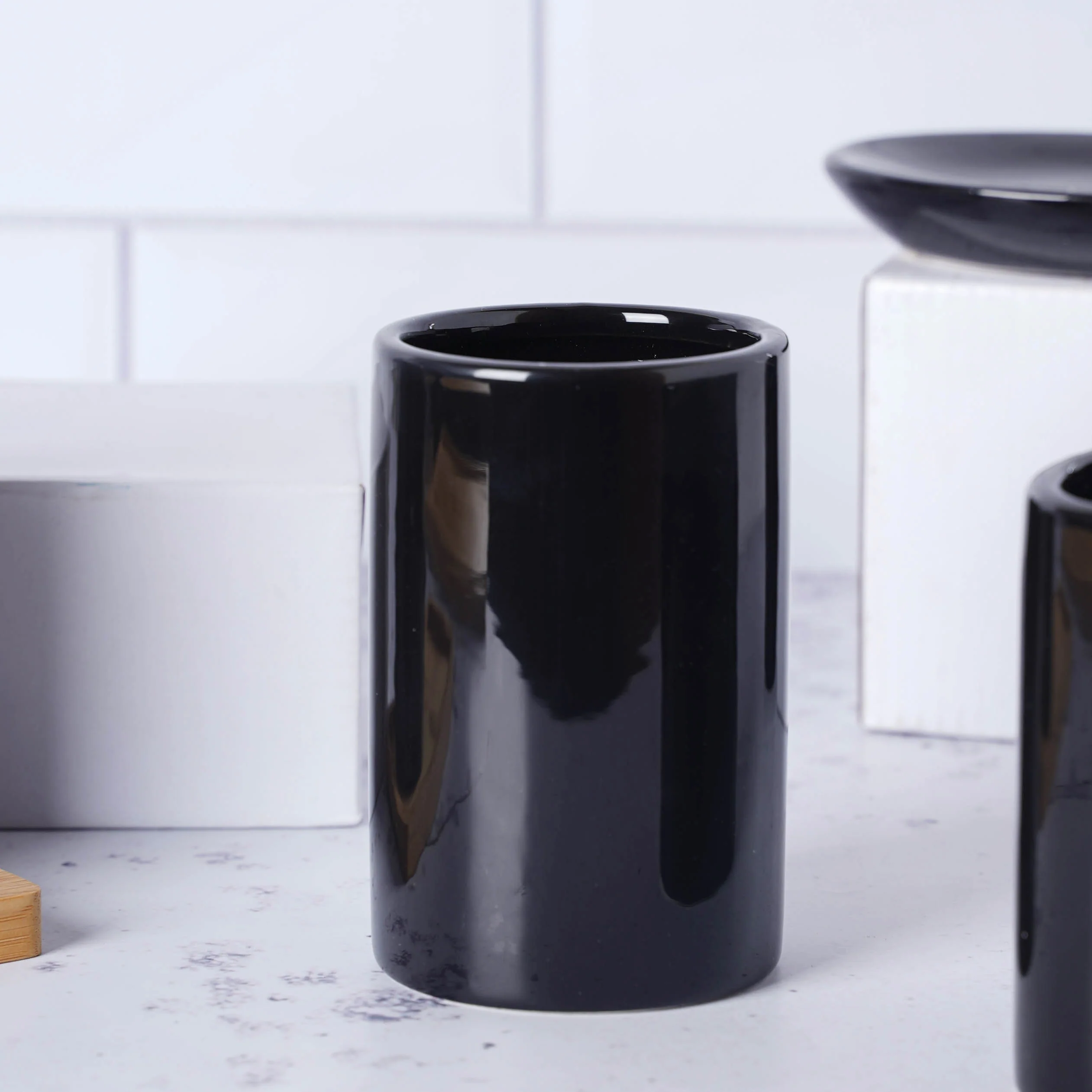 Bathroom Set of 5 - Image 6