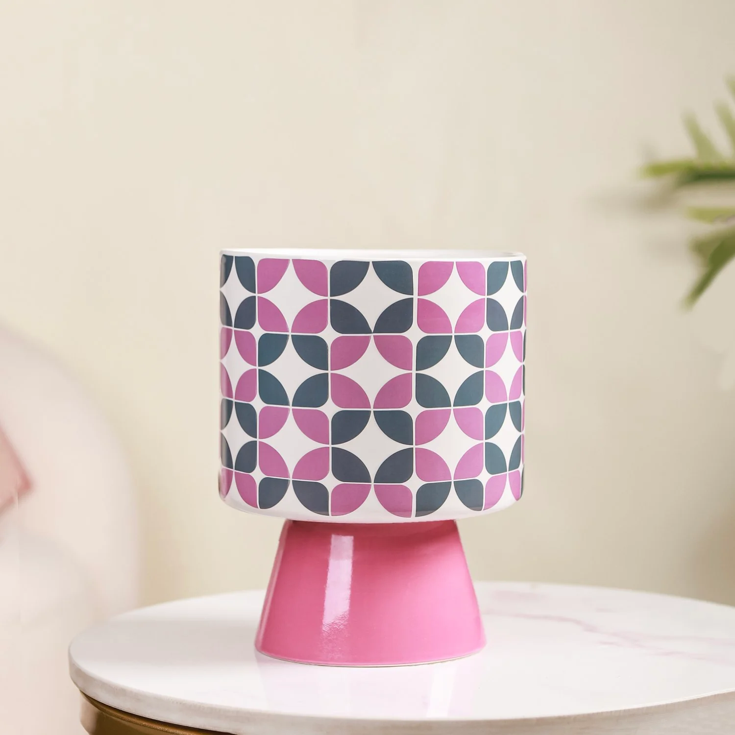 Bauhaus Ceramic Vase With Stand - Image 5