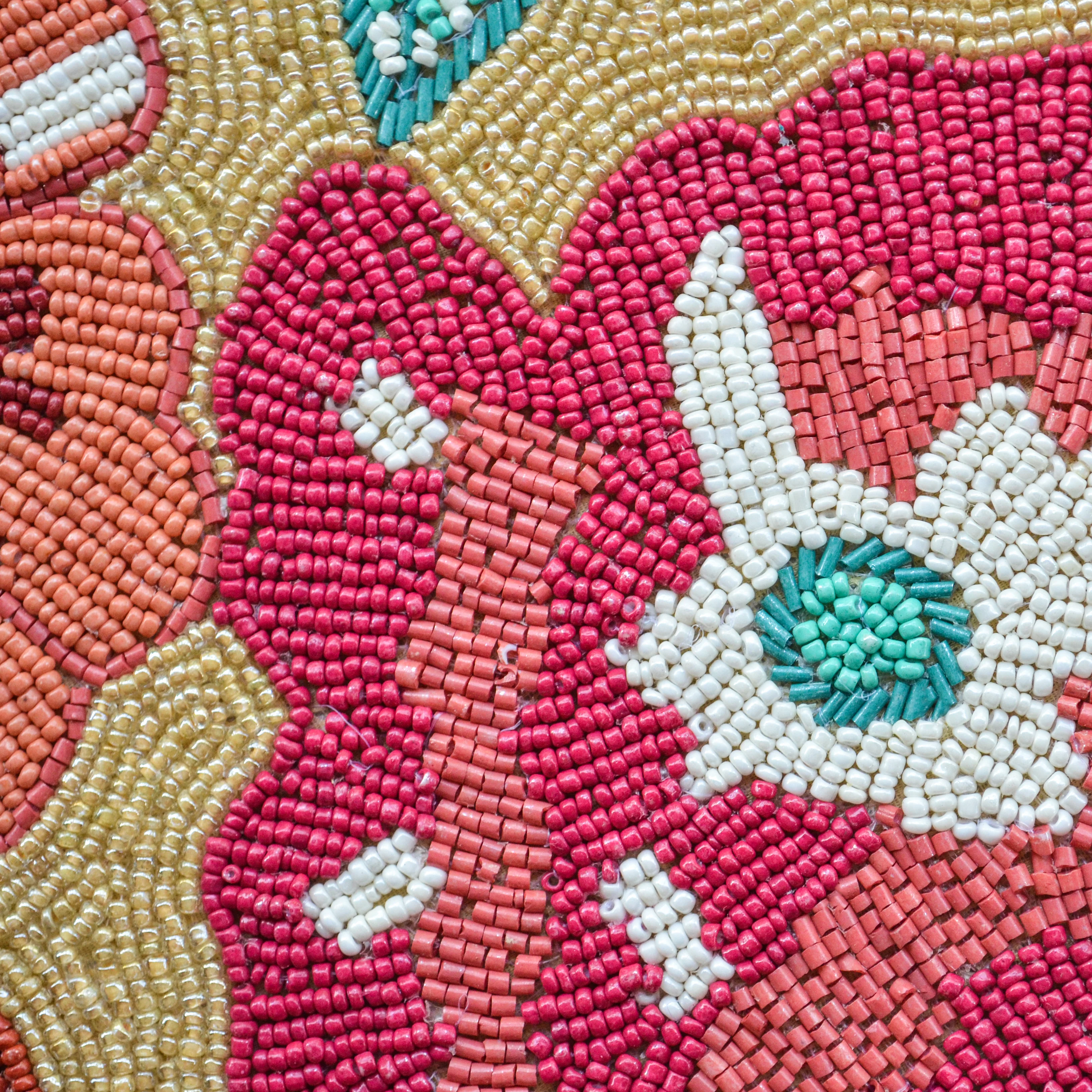 Beads Flower Runner - Image 7