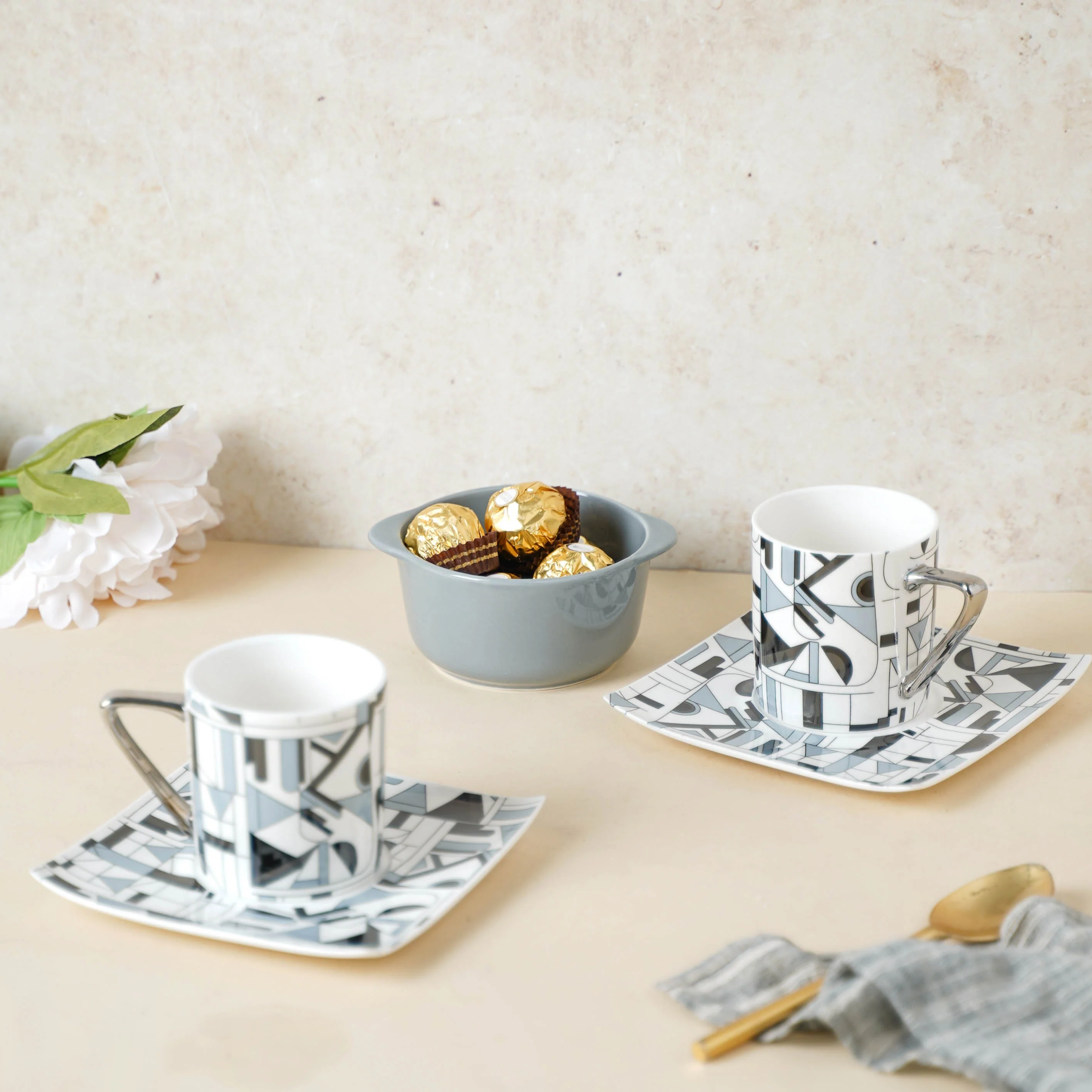 Bed Tea Couple Hamper - Image 3
