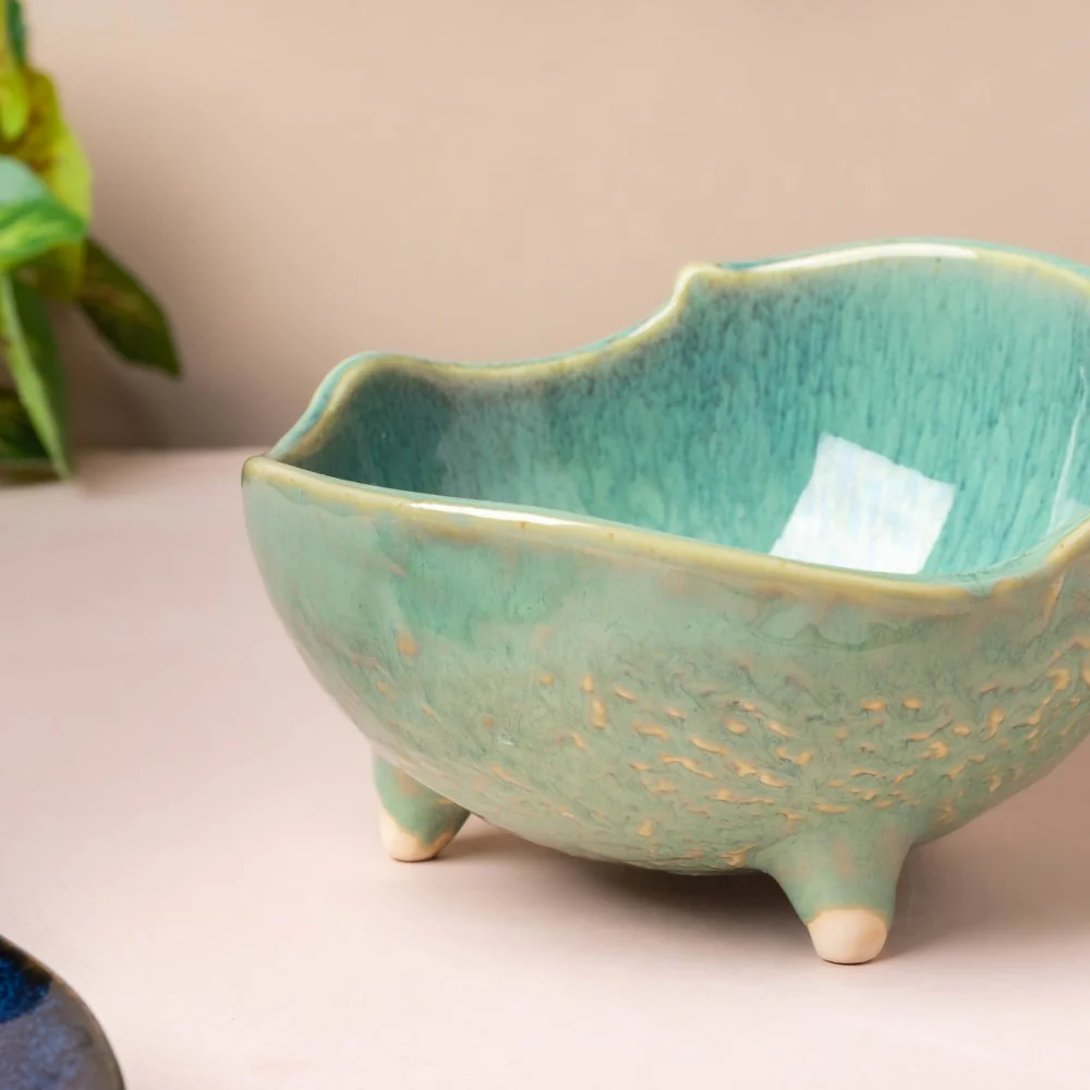 Belize Snack Bowl With Legs Green 300 ml - Image 5