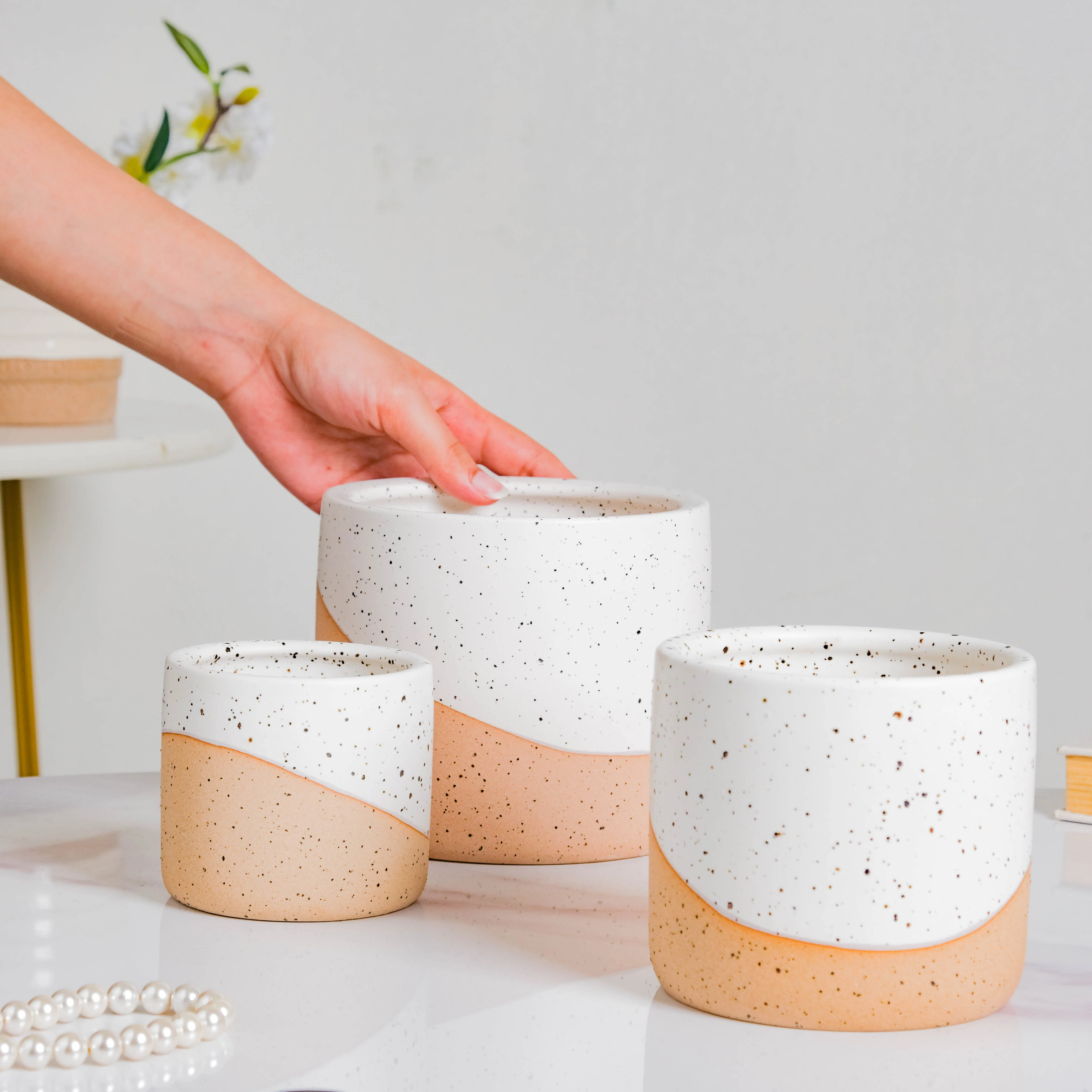 Bicolour Plant Pot Set of 3 - Image 2