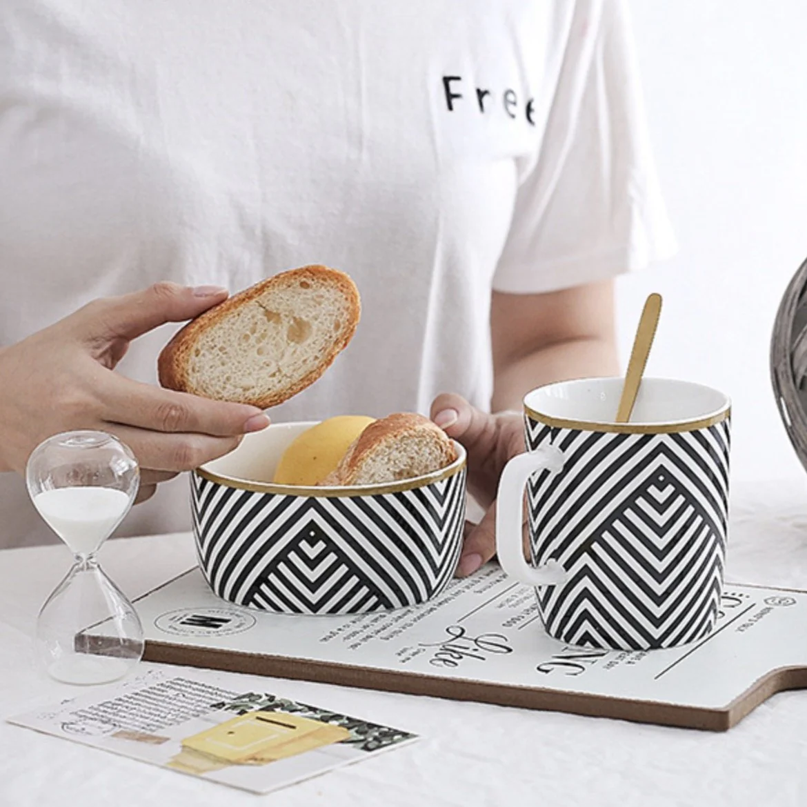 Black and White Bowl 400 ml - Image 2