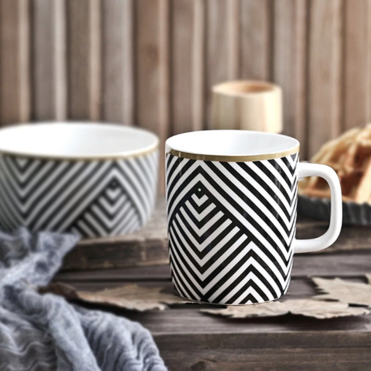 Black and White Mug - Image 7