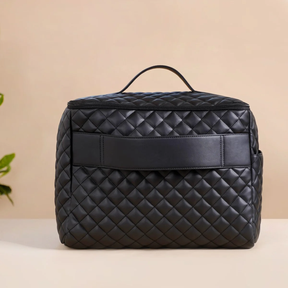 Black Carry On Travel Bag - Image 18